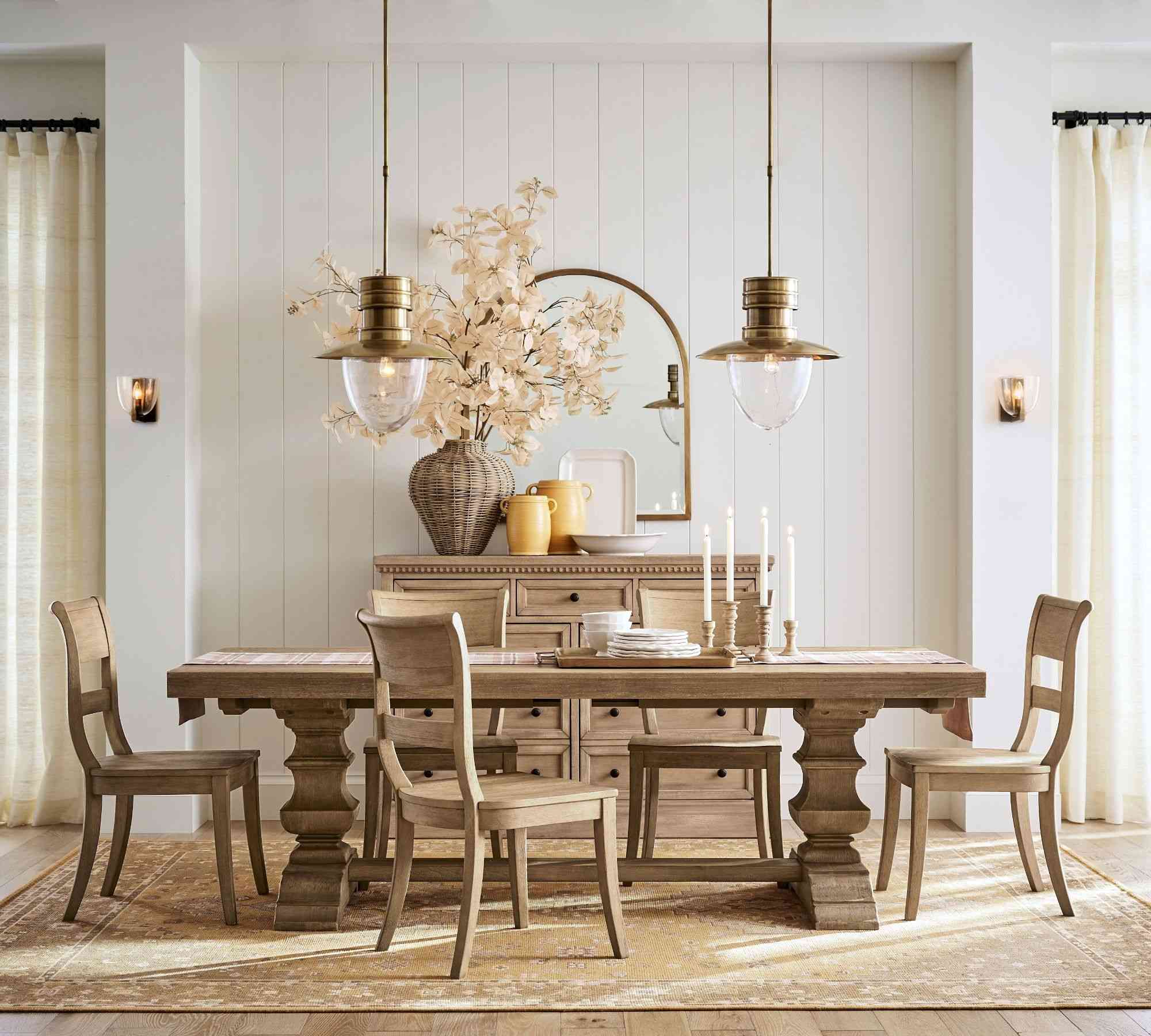 Banks Extendable Dining Table (92"- 128" L)