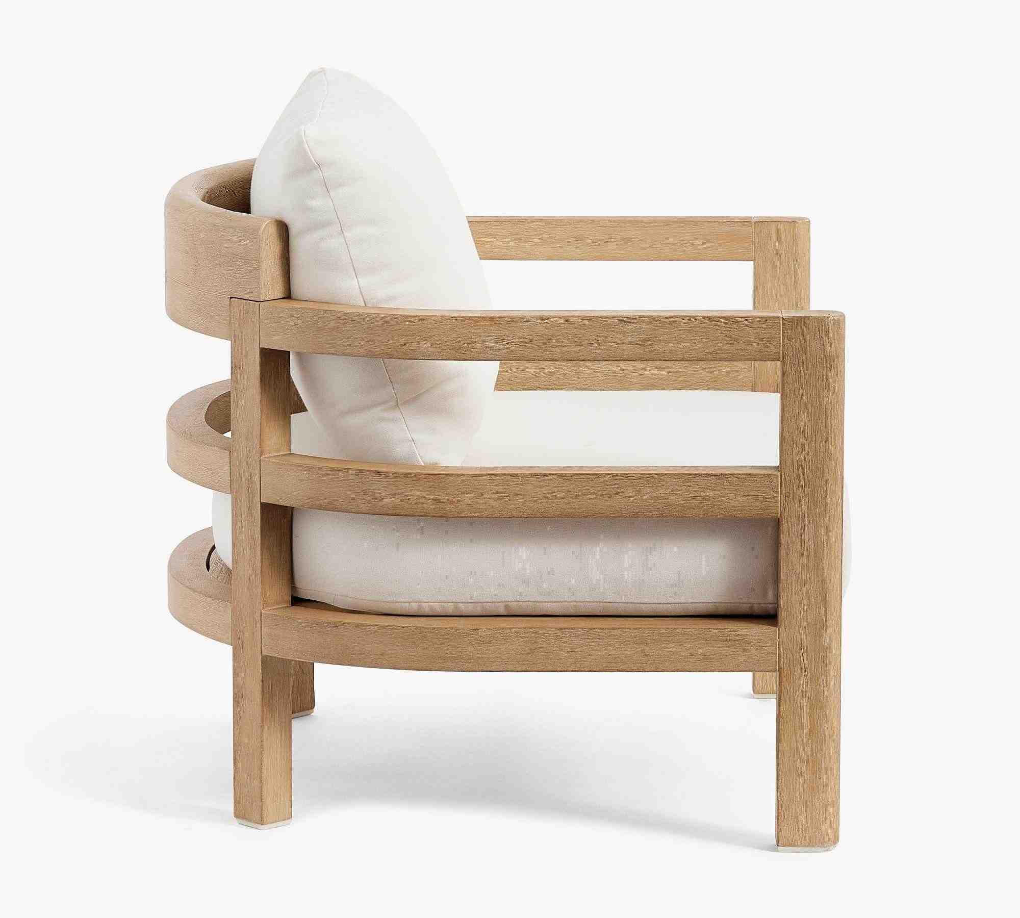 Woodside Outdoor Lounge Chair