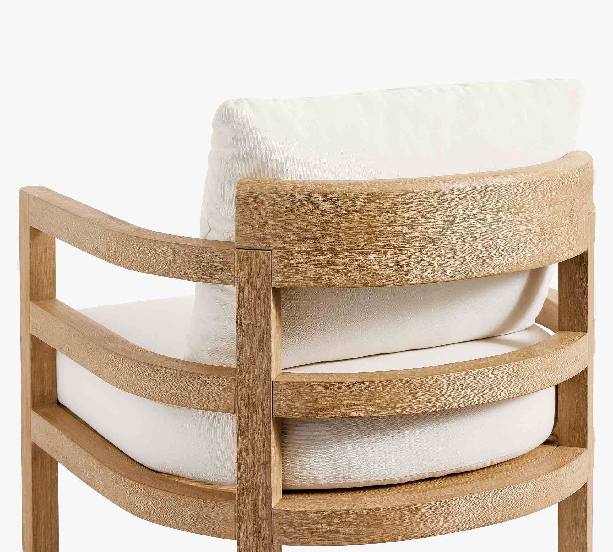 Woodside Outdoor Lounge Chair