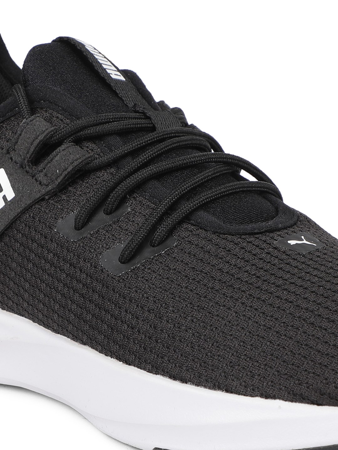 Radiate XT Women's Training Sneakers