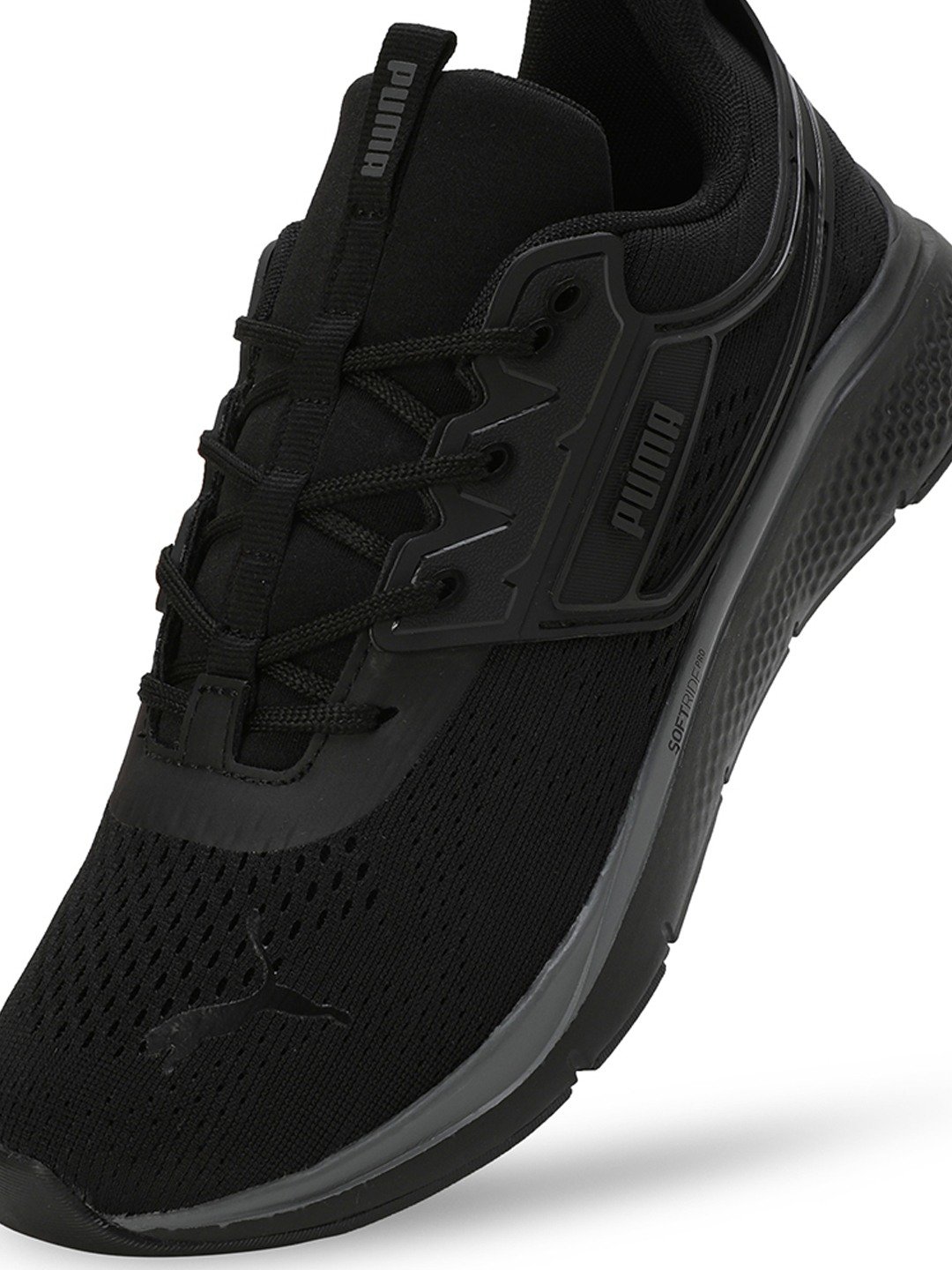 Men Softride Pro Echo Consonance Black Running Shoes
