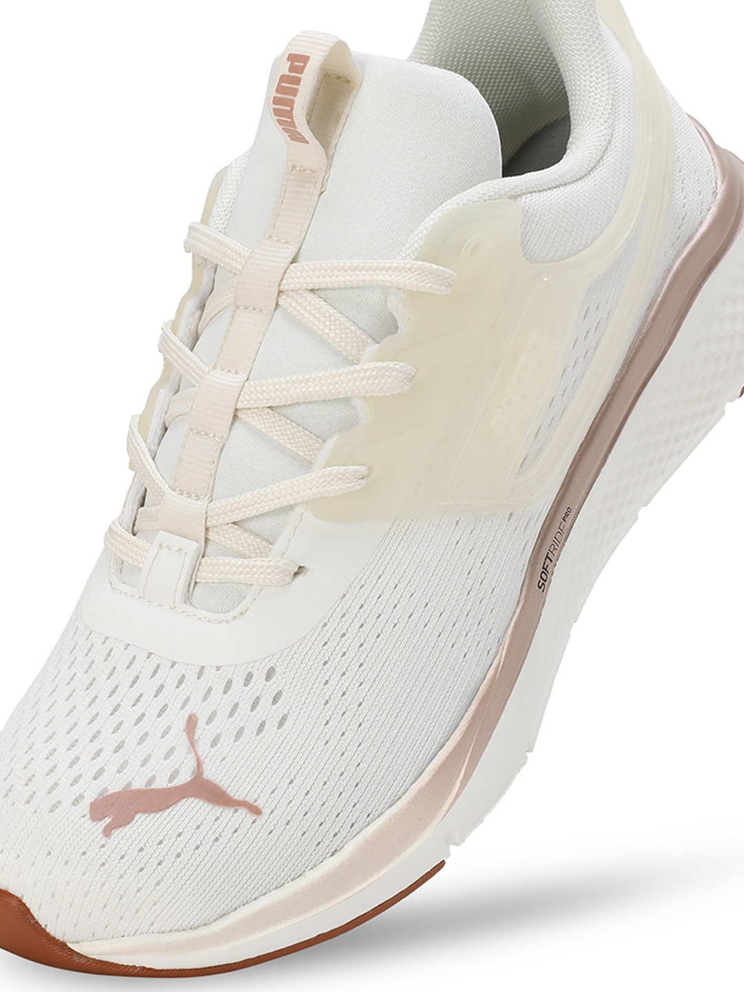 Women Softride Pro Echo Consonance White-Rosegold Running Shoes