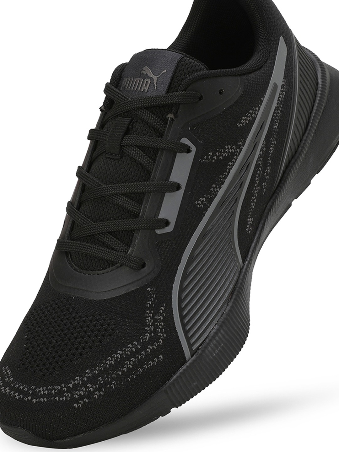 Men Voltstride Black Running Shoes