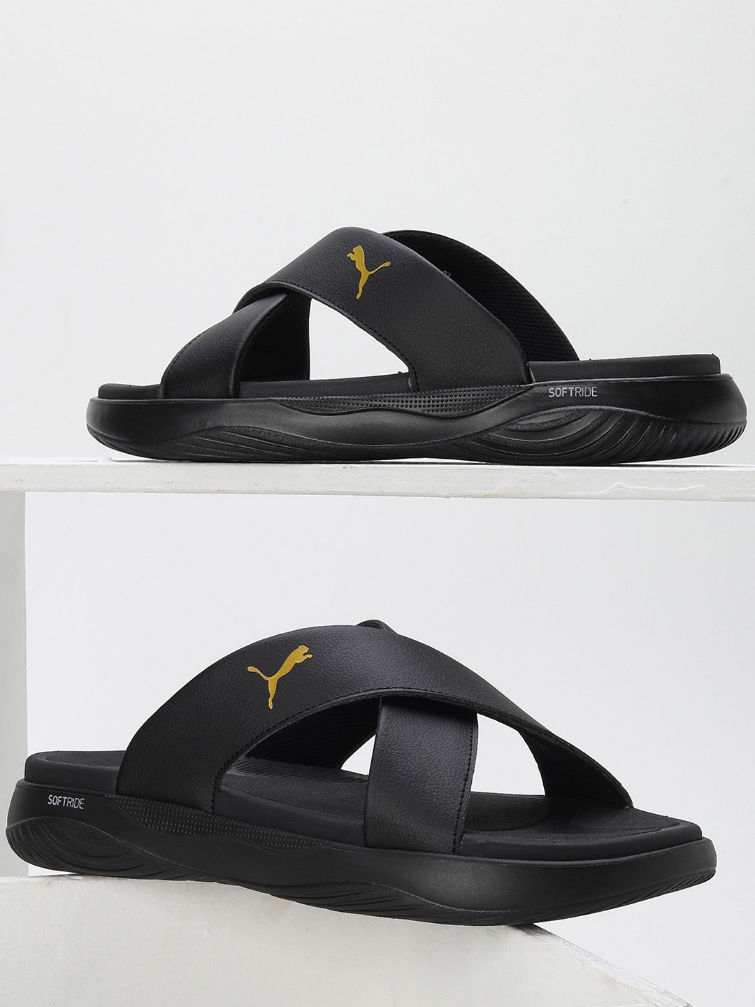 Men Softride Seave Slip Black-Gold Slidders