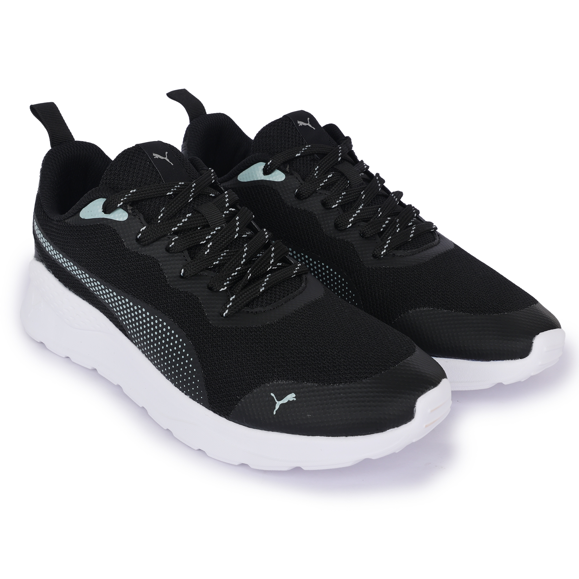Puma | Puma Men's Altas Black High Rise White Sports Running Shoe 1