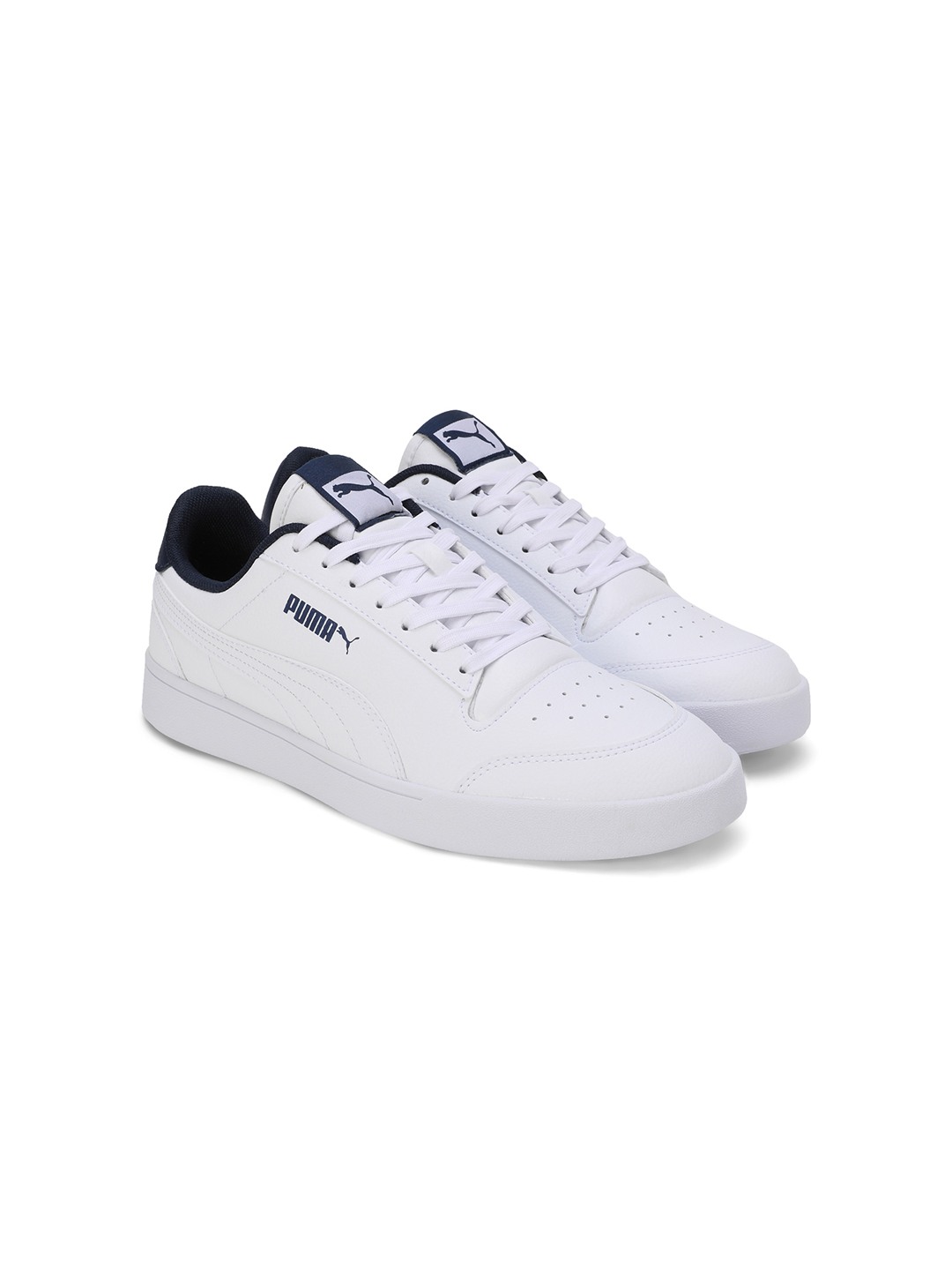 Men Momento White Sports Shoes