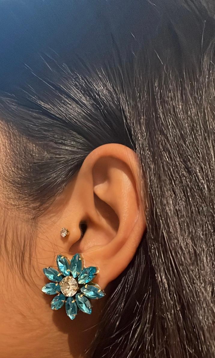 BLUE GEM FLOWER STUDS