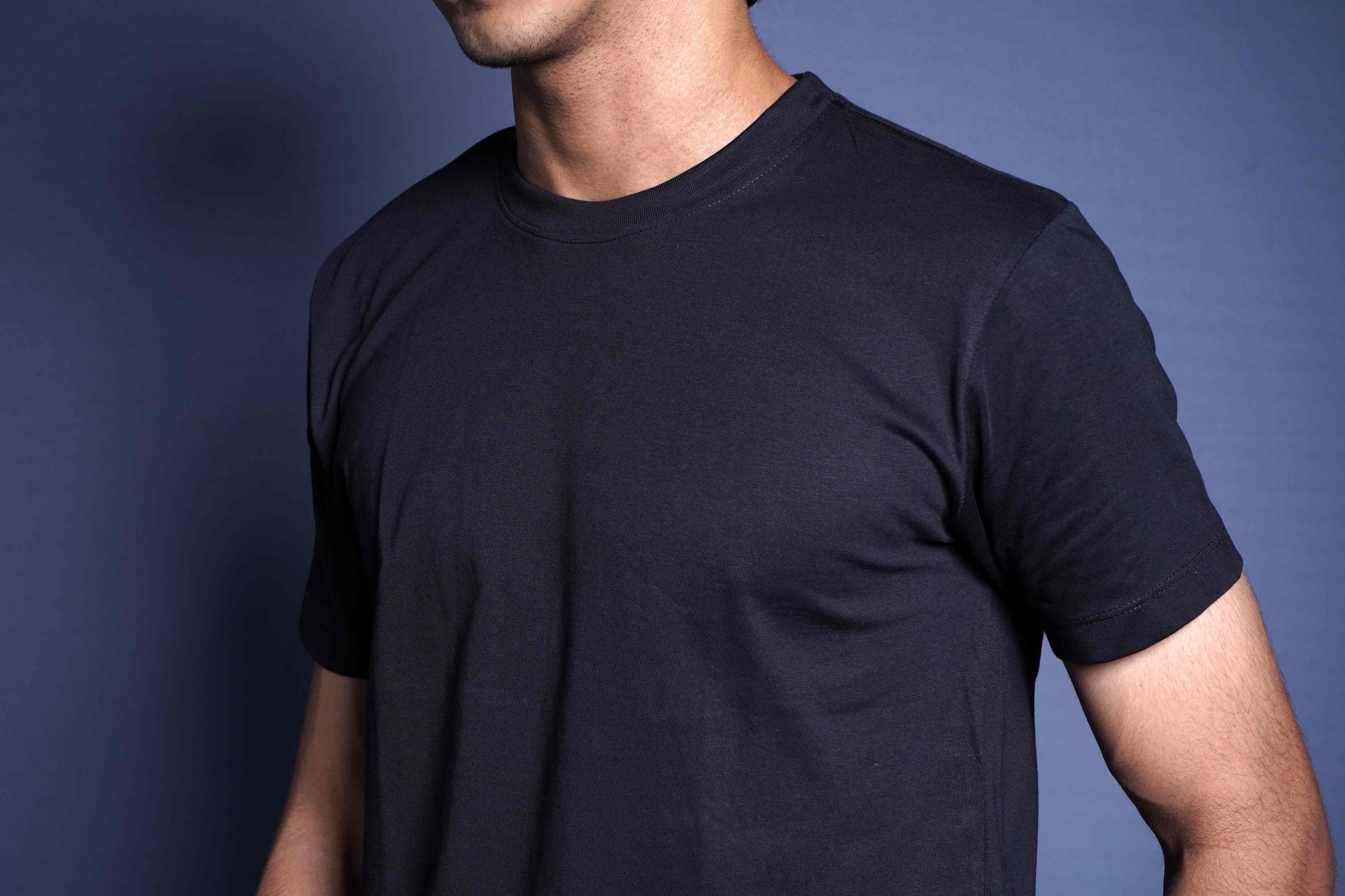 One Denim Essential Black Round Neck Cotton T-Shirt