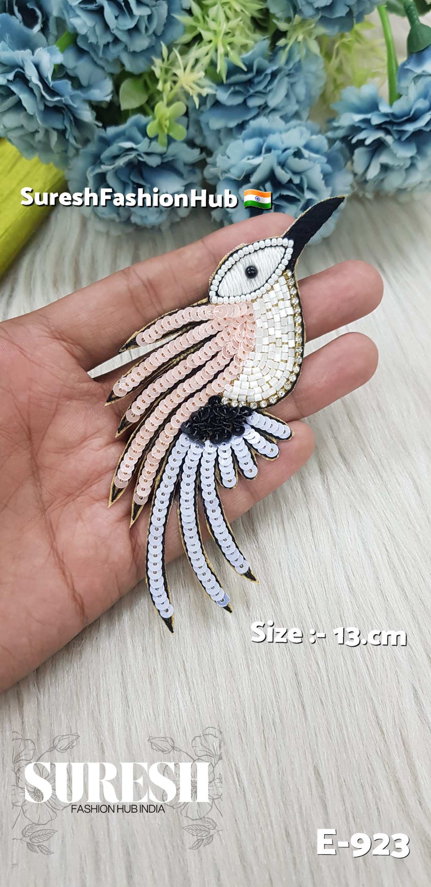 E-923 Peach Right Side Humming Bird Patch