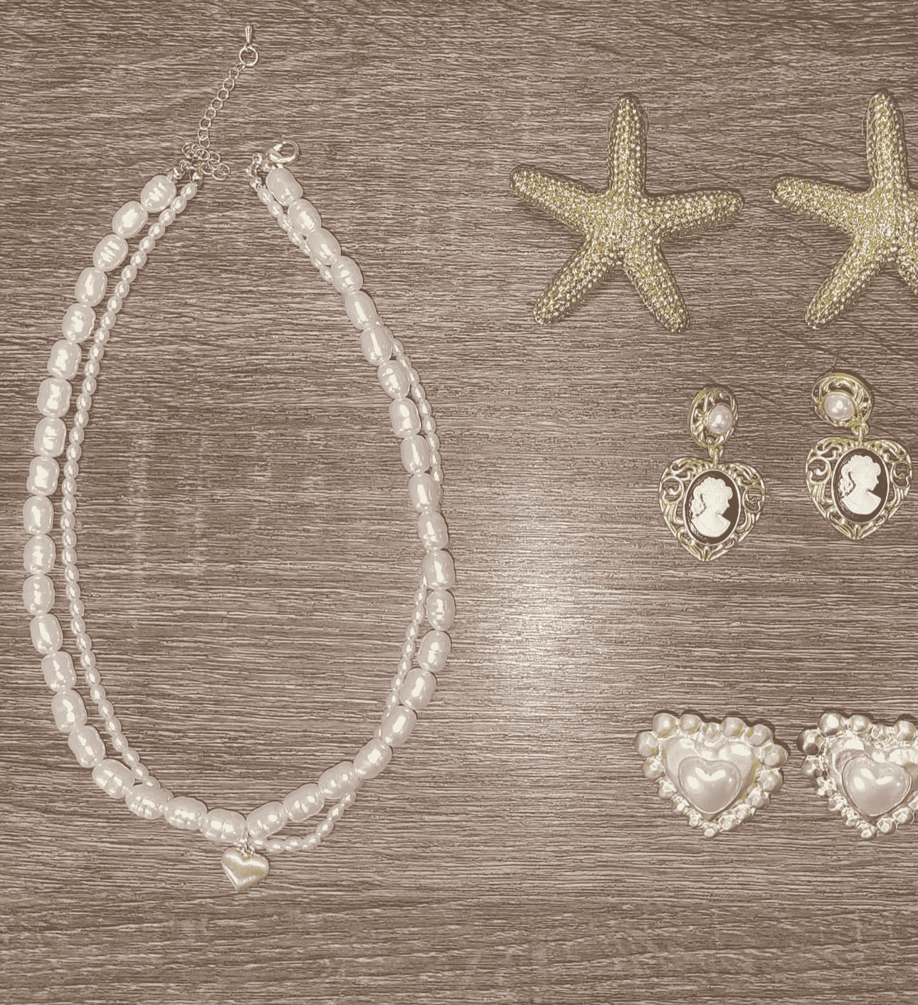 Double pearl Girl necklace