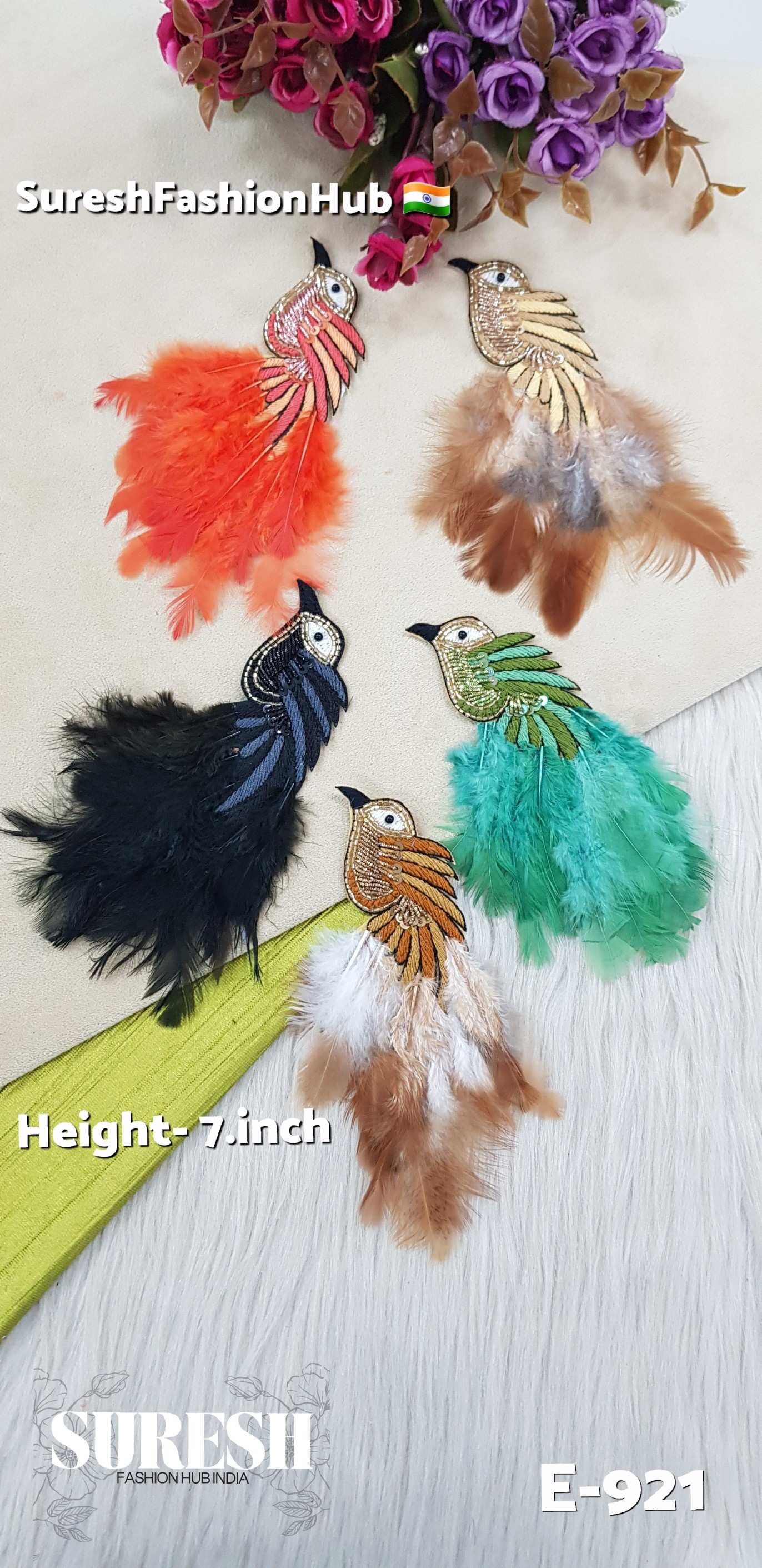 E-921 Offwhite & Peach Right Side Bird Feather Patch