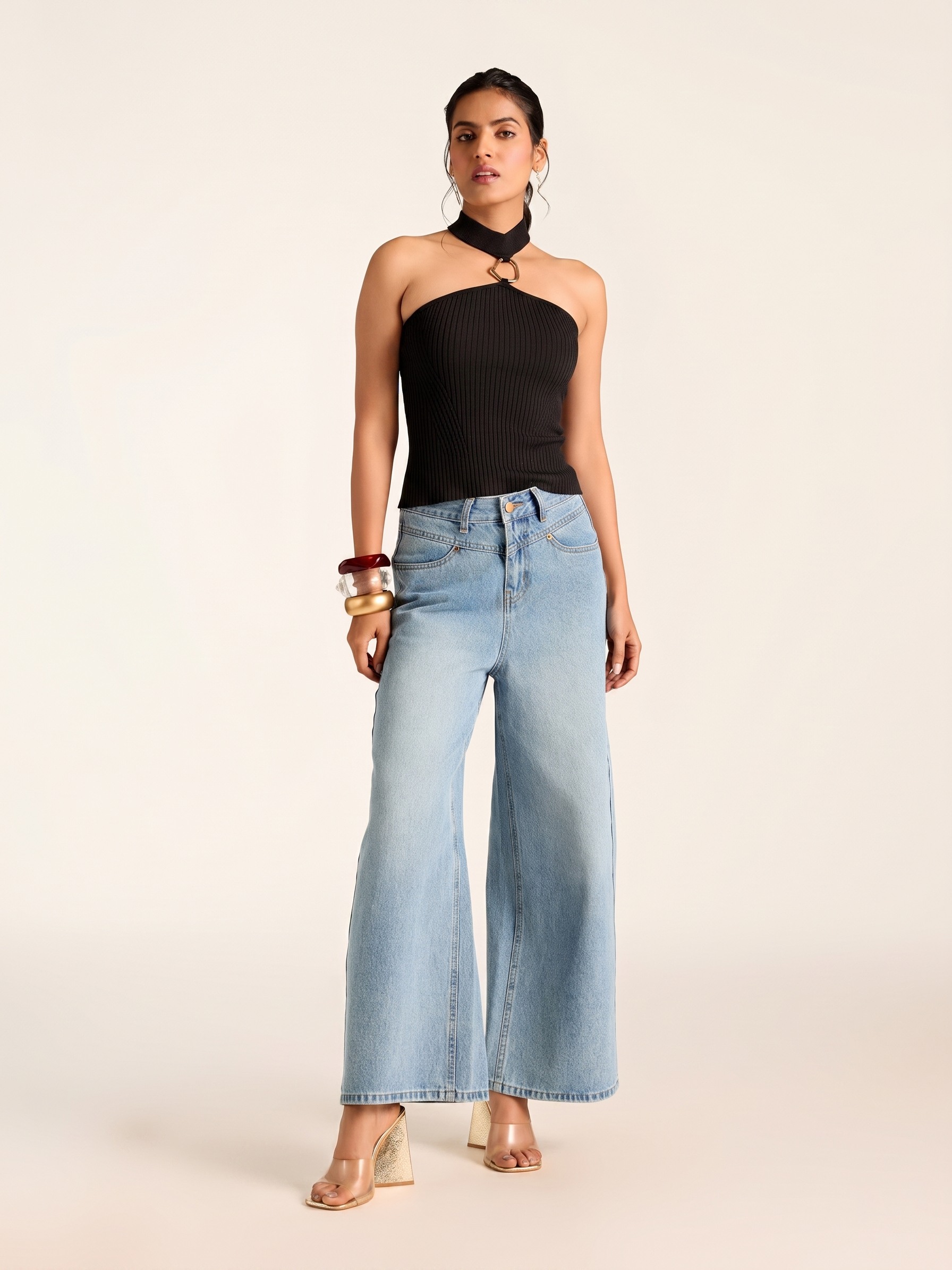 Black Chase Short Top