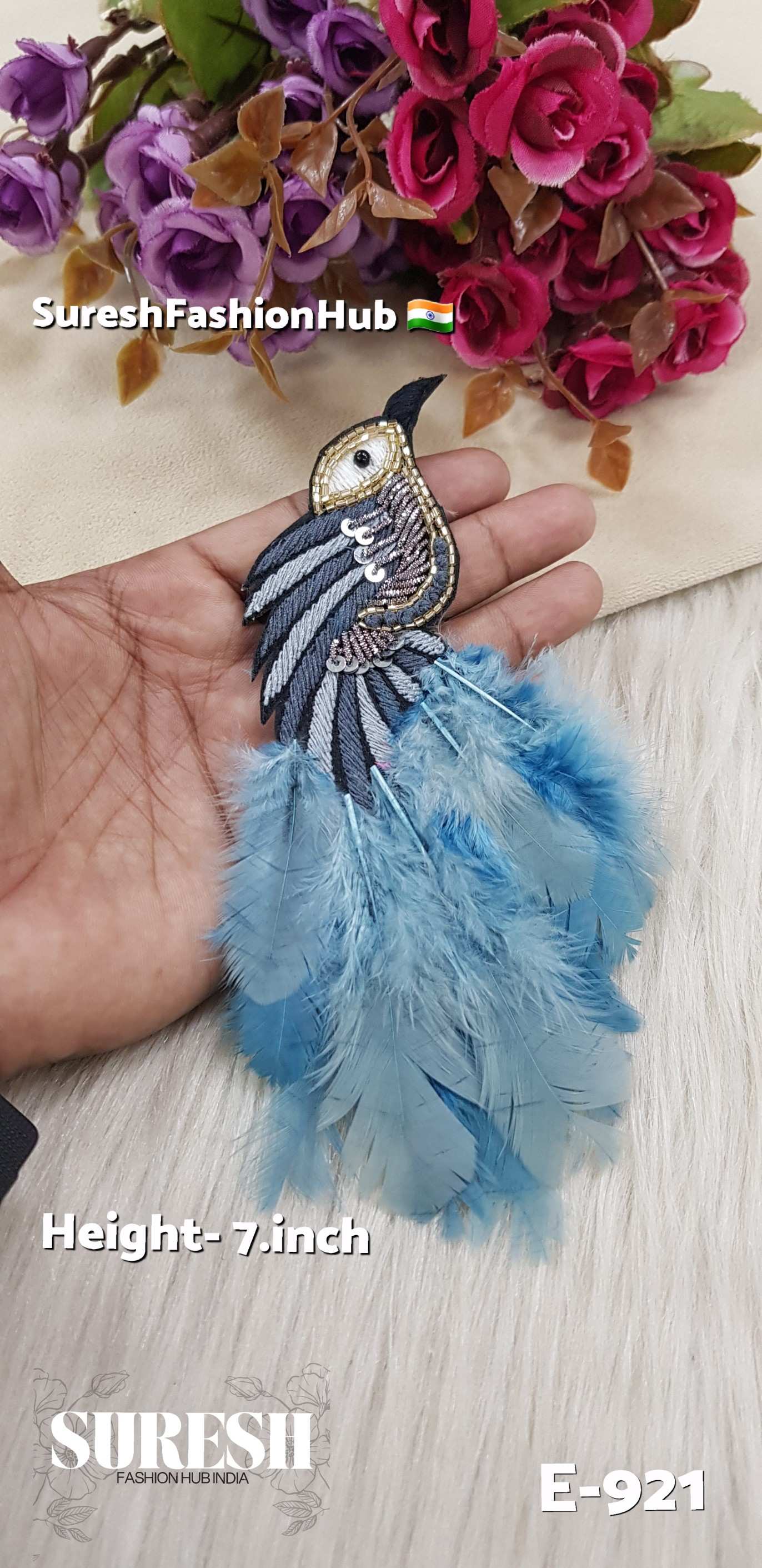 E-921 Grey Right Side Bird Feather Patch