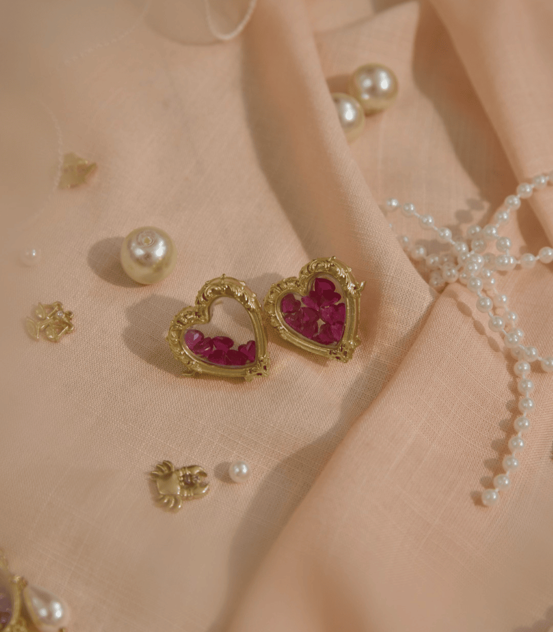 Treasure Heart Love lock Studs