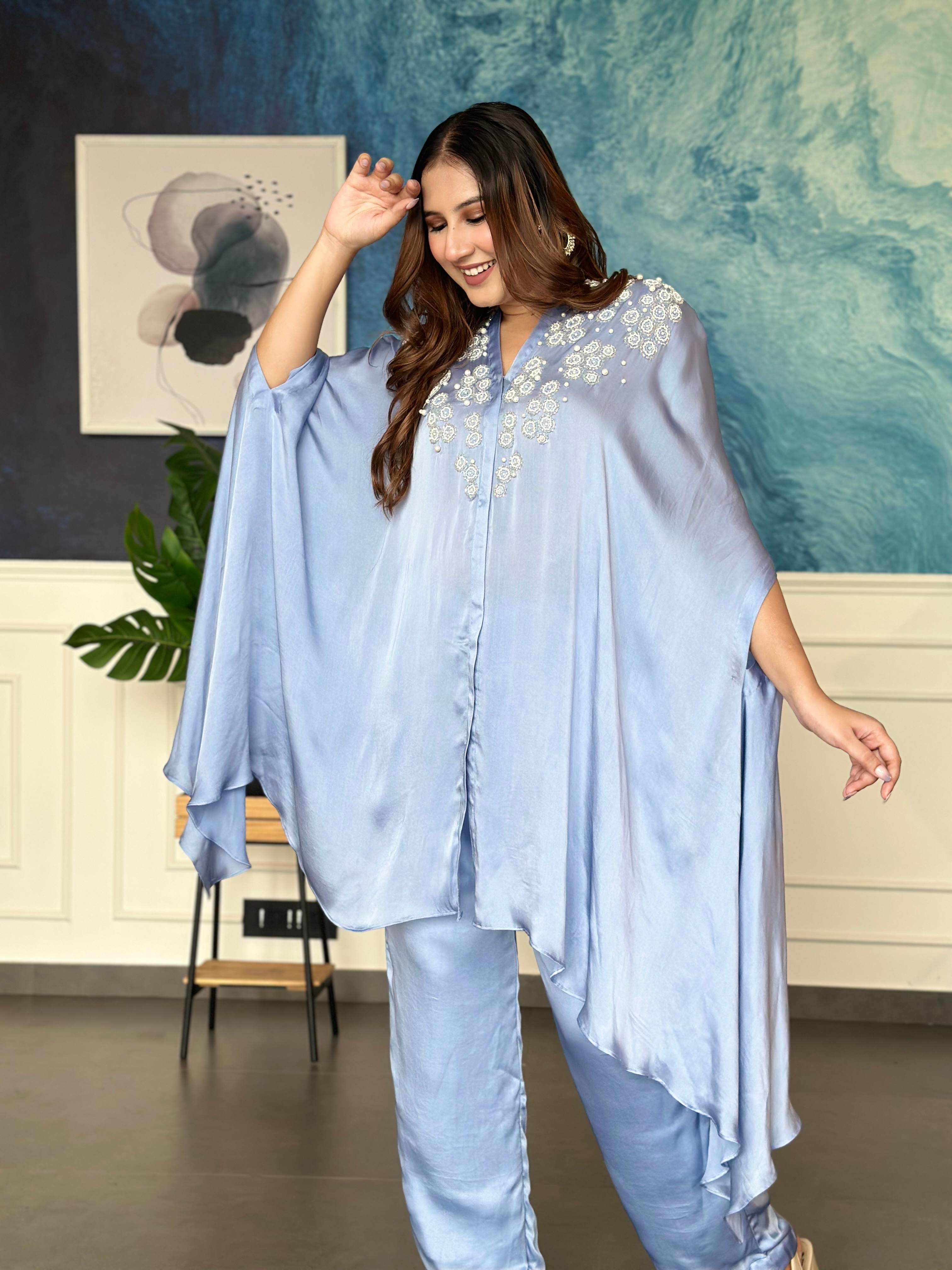 Cape style kaftan set