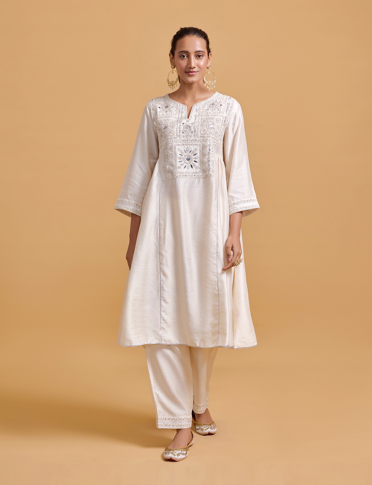 Zeenat Offwhite Gathered Kurta Set