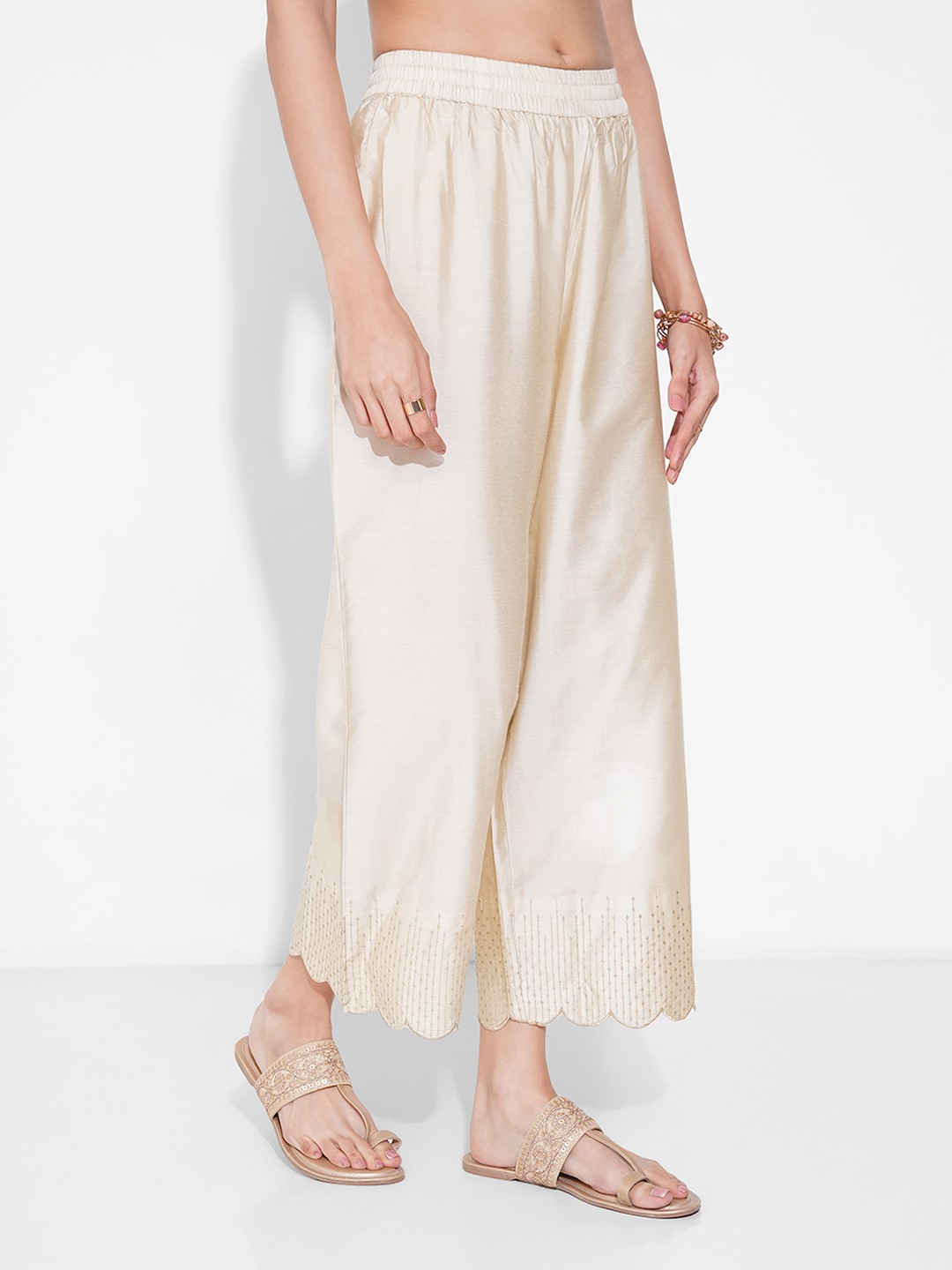 BeigeTrousers