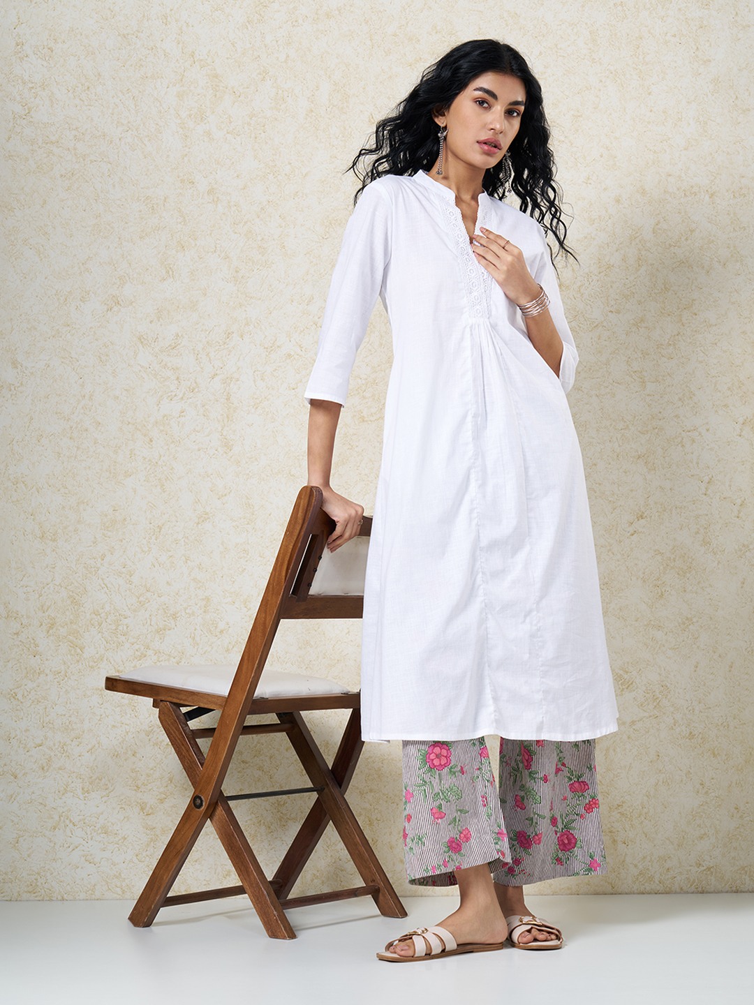 White Lace Trim Casual Kurta