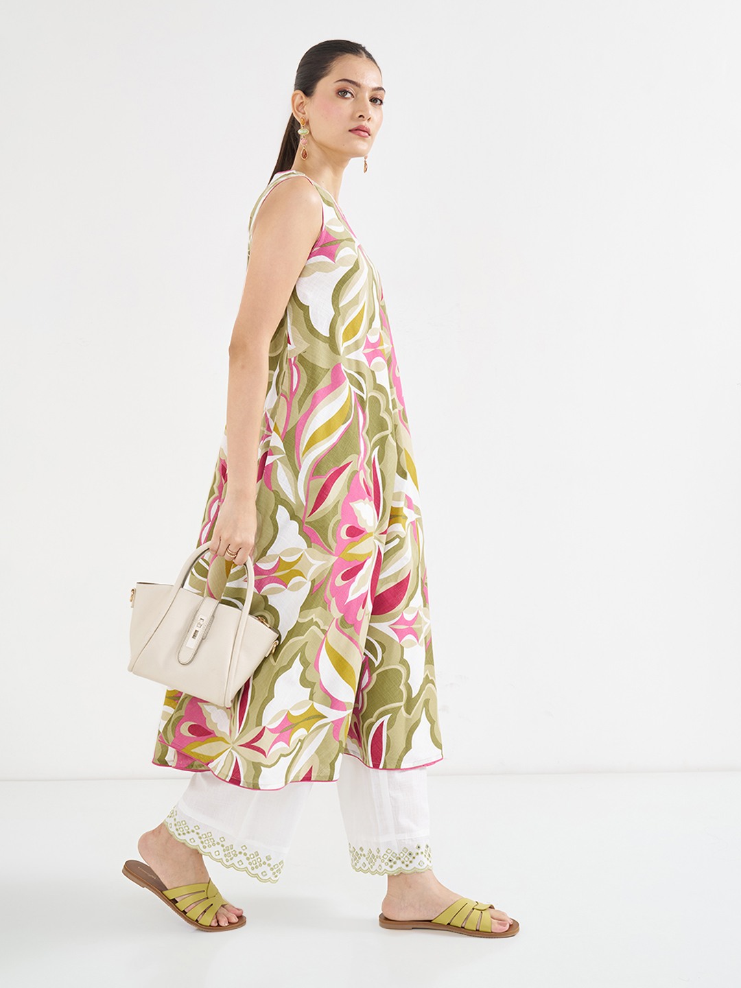 Green Printed Sleeveless Kurta