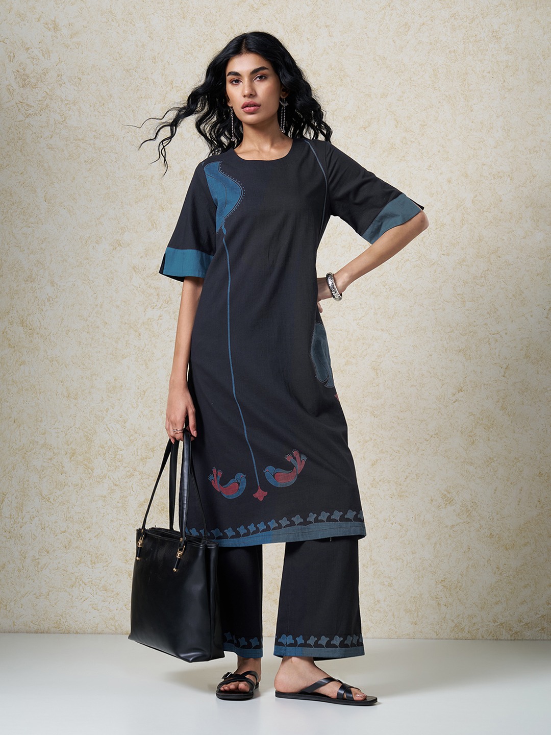 Black Abstract Print Kurta & Pants Ethnic Workwear Set
