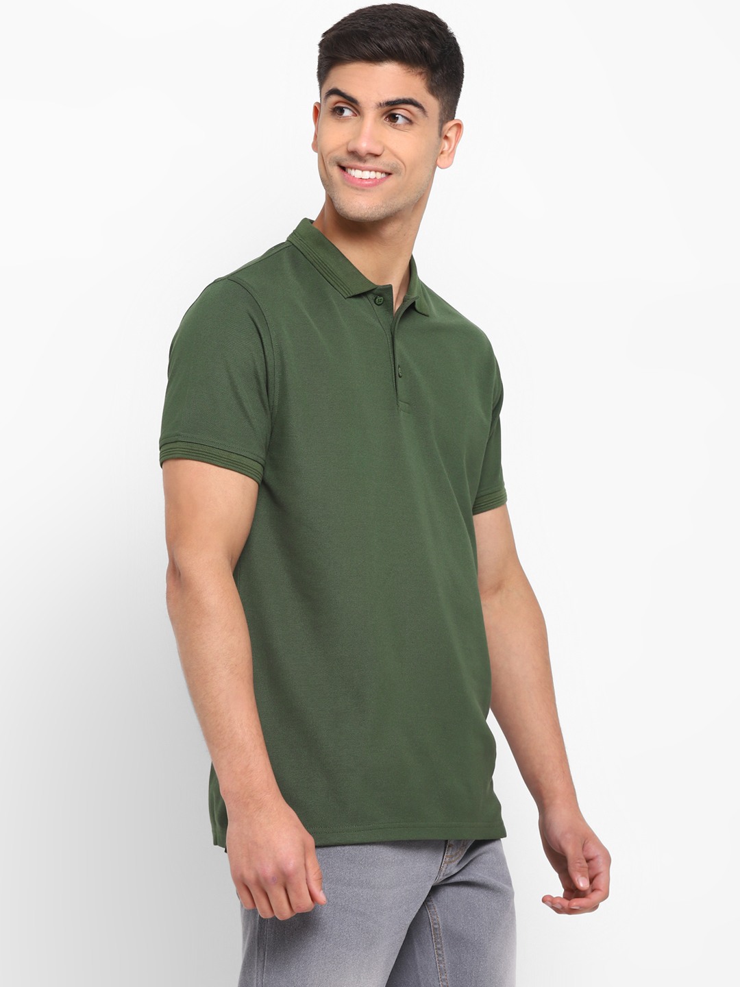 Red Chief Regular Cotton Poly Half Sleeve Olive Solid Casual T-Shirt for Men