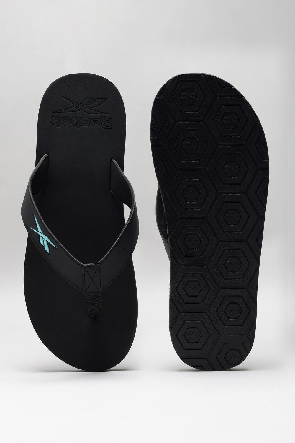 Union Flip - Men Black Sandals & slippers
