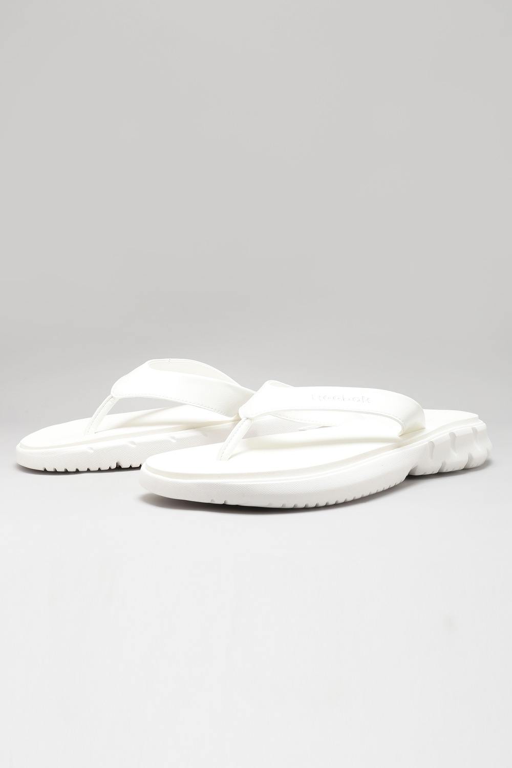 LUKE FLIP - Men White Sandals & slippers
