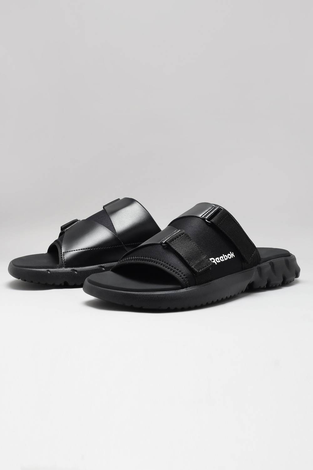 DREW SLIDE - Men Black Sandals & slippers