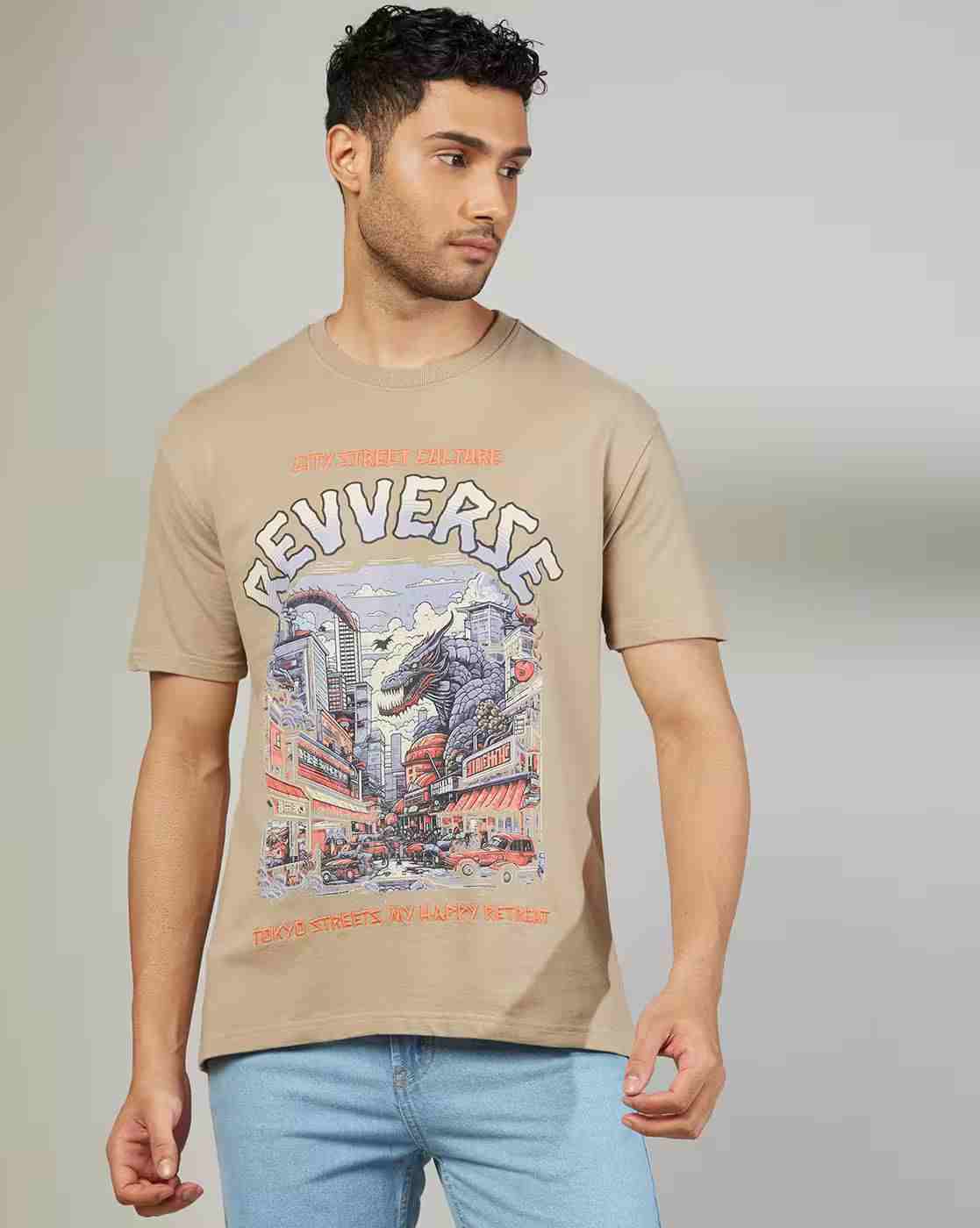 Men Graphic Print Relaxed Fit Crew-Neck T-Shirt