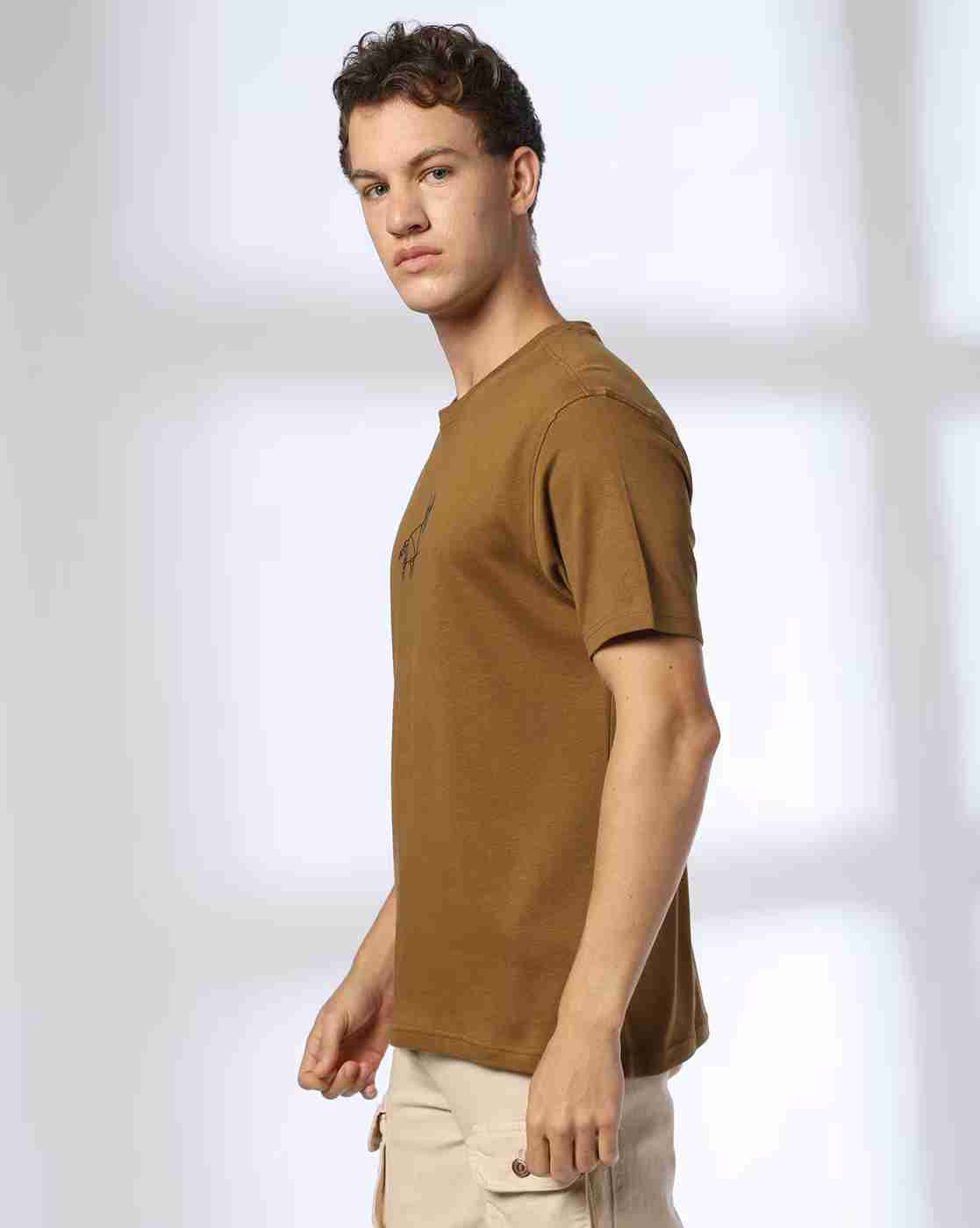 Rev-Verse | Men Graphic Embossed Regular Fit Crew-Neck T-Shirt|1