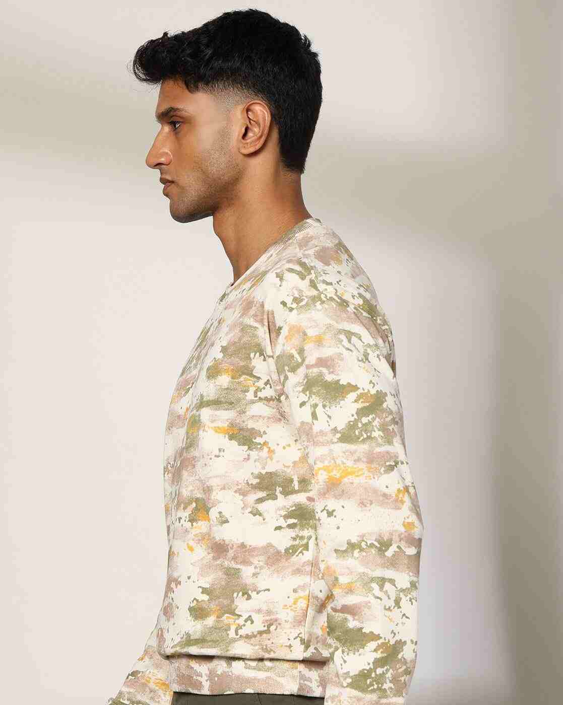 Rev-Verse | Men Camouflage Print Relaxed Fit Sweatshirt|2