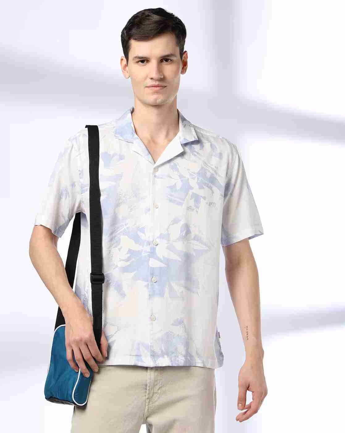 Men Floral Print Slim Fit Shirt