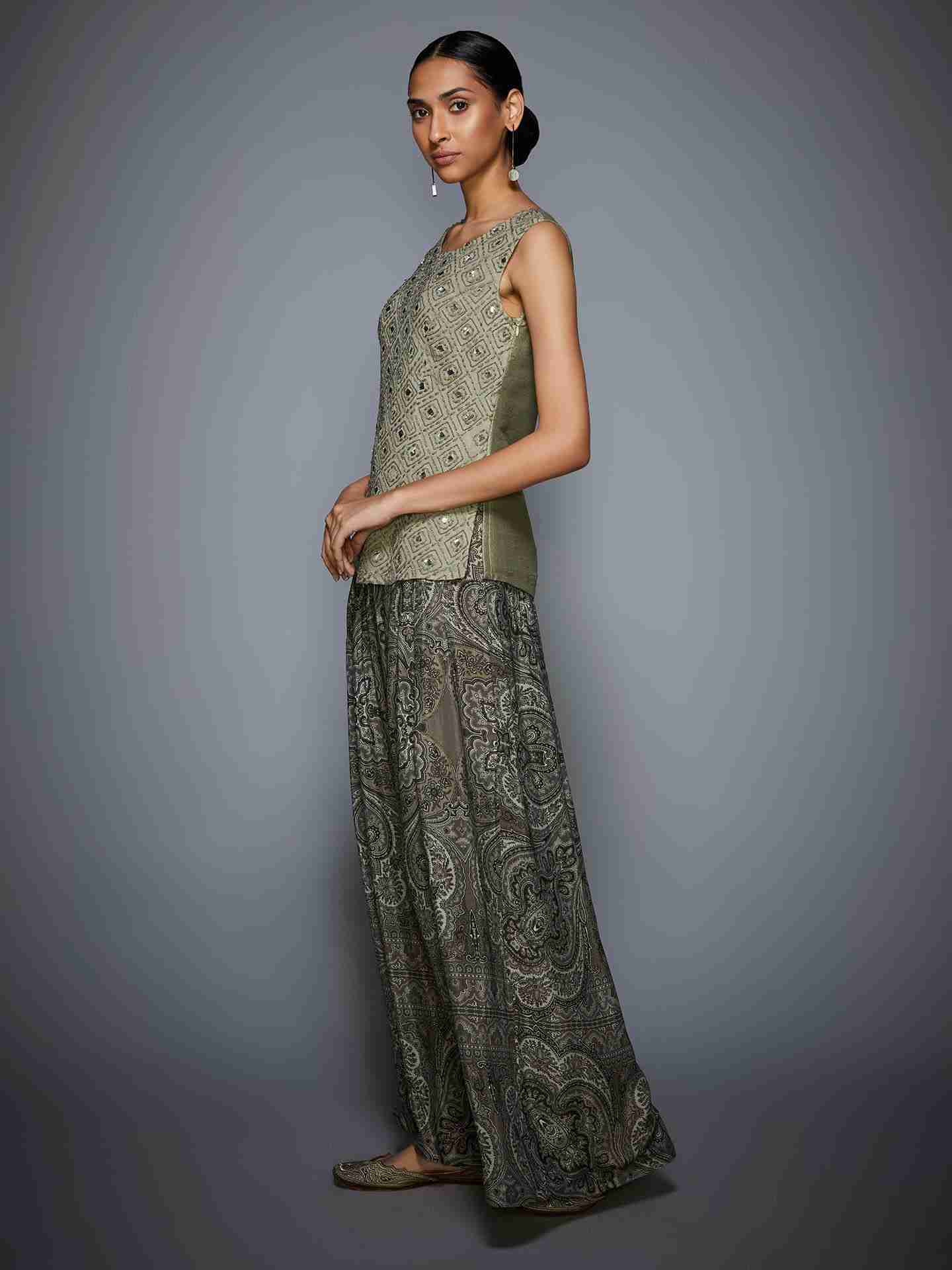 Grey & Multi Arula Kurta Set