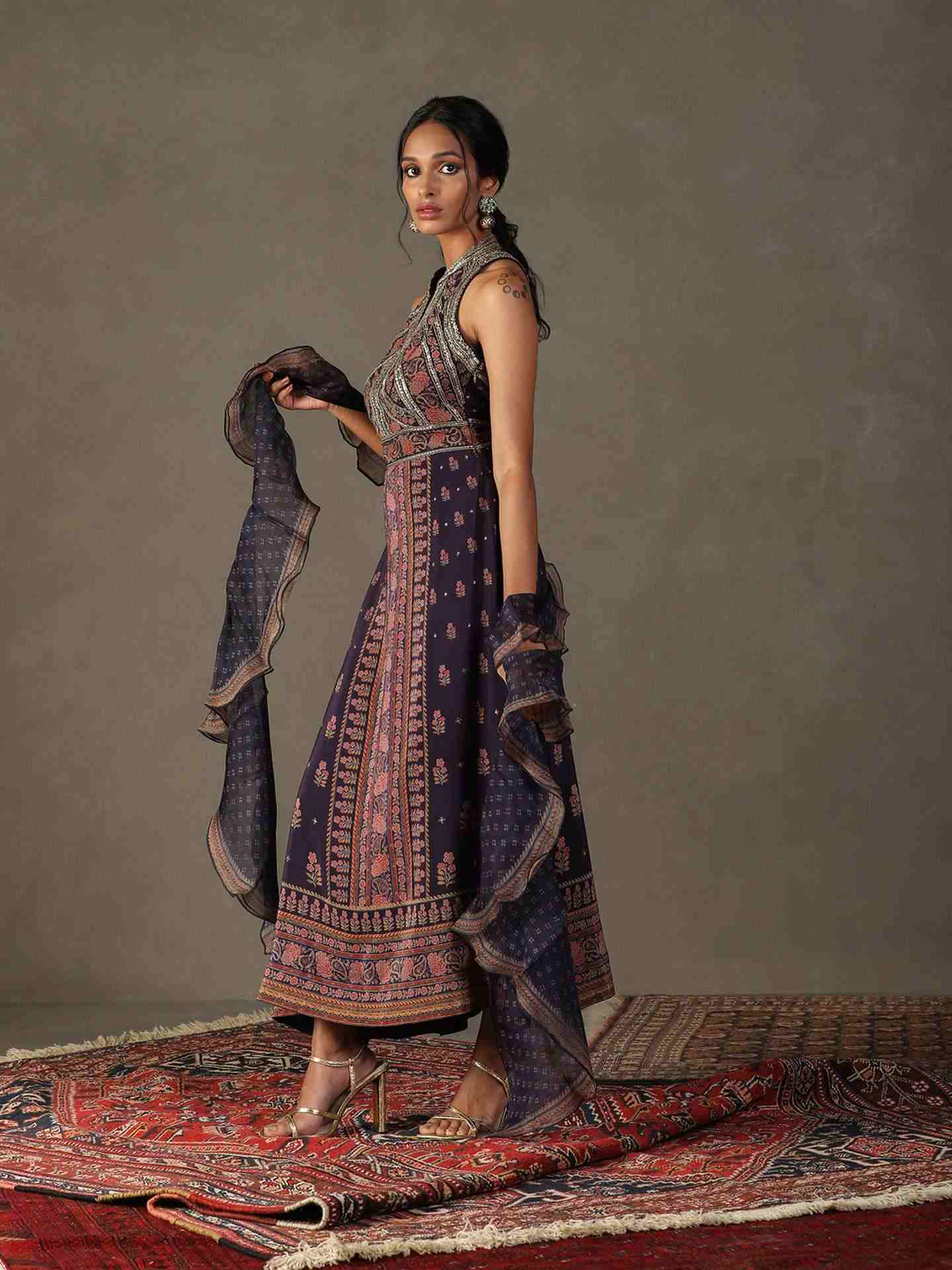 Violet Blue & Beige Judy Suit Set