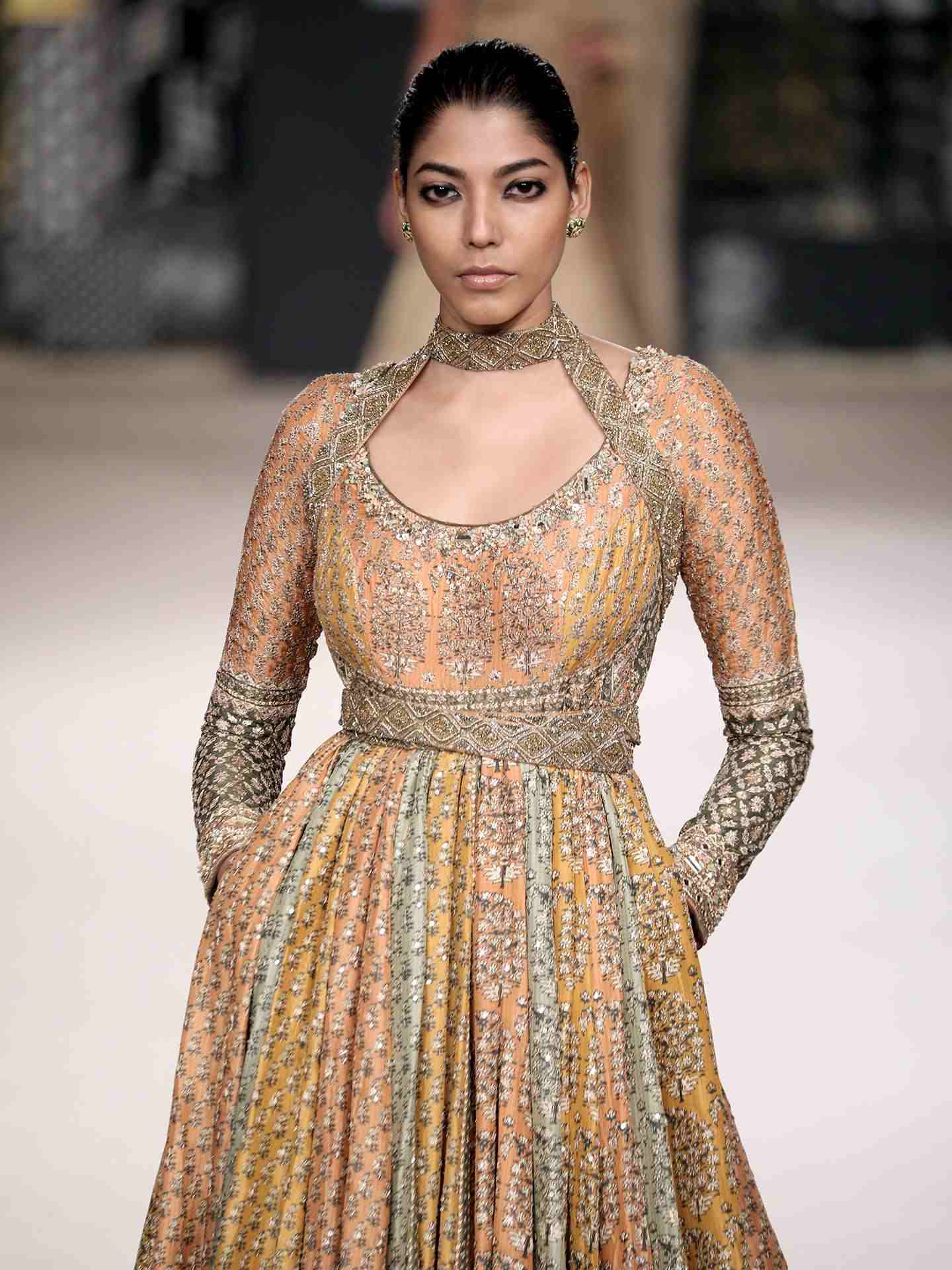 Old Rose & Khaki Keya Ensemble