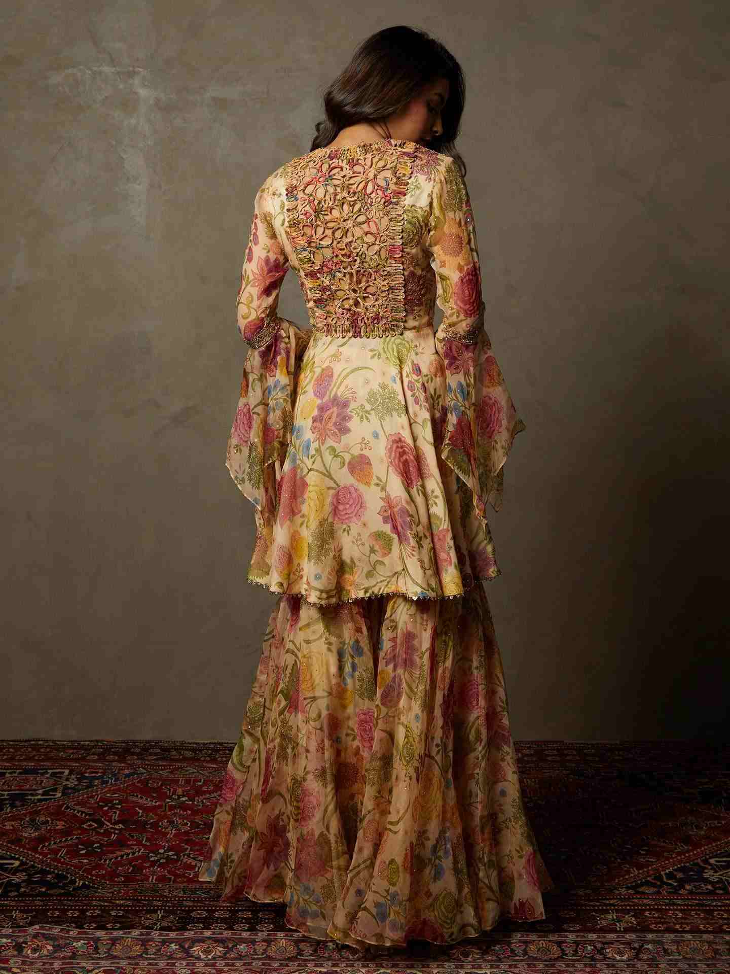 Ivory & Multi Janet Ensemble