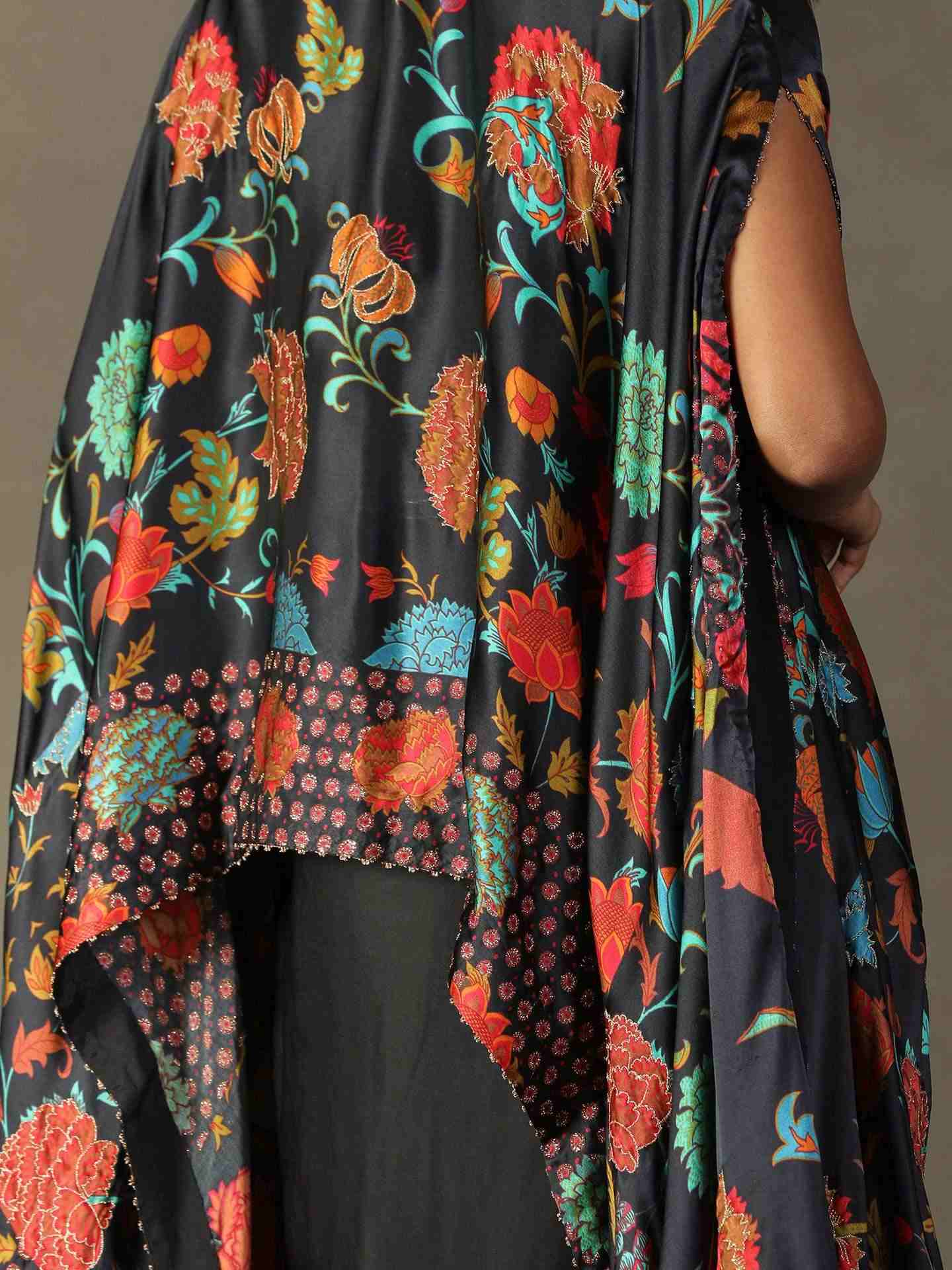 Black & Multi Calico Ensemble