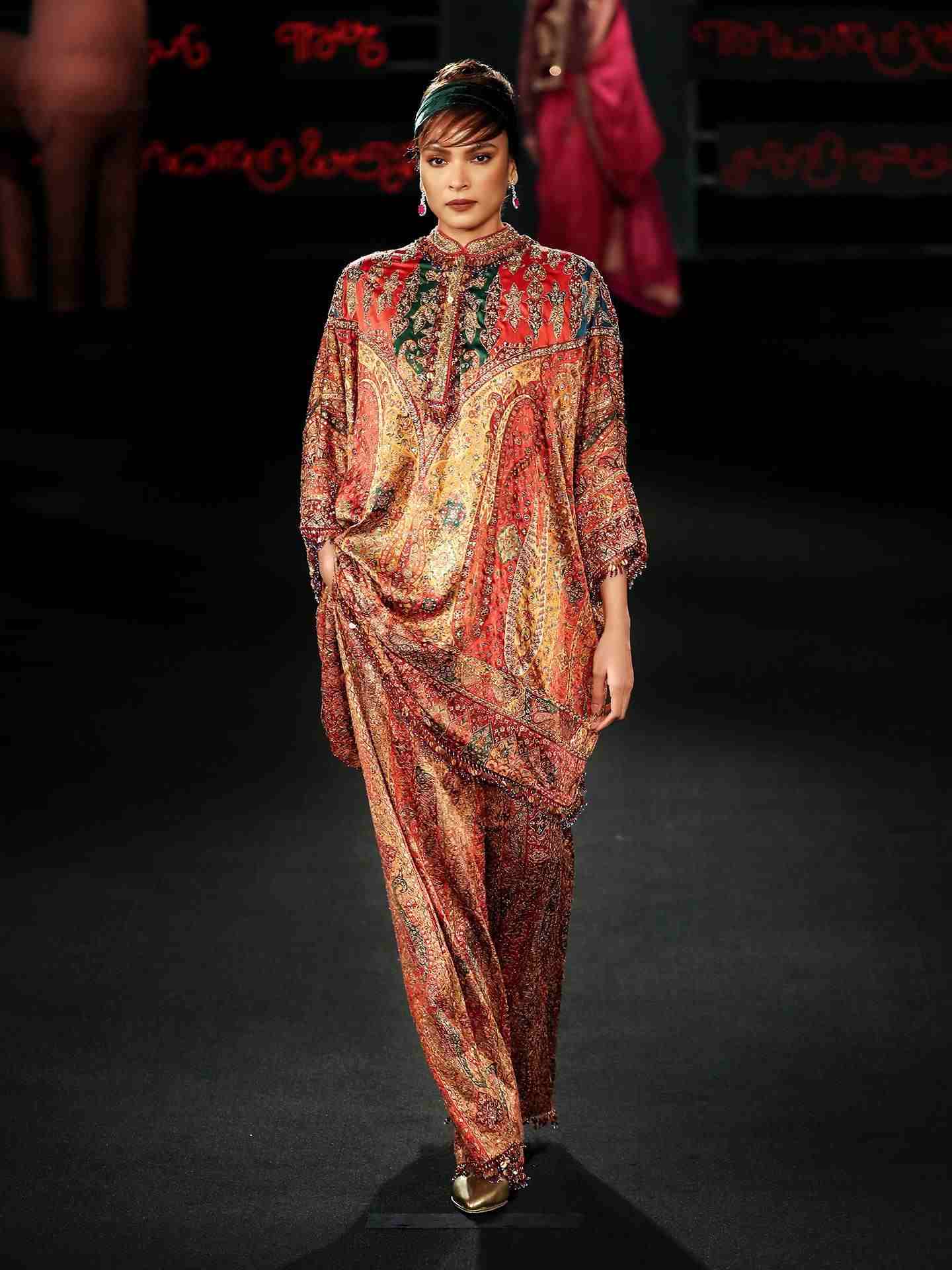 Multi Color Jaisalmer Ensemble