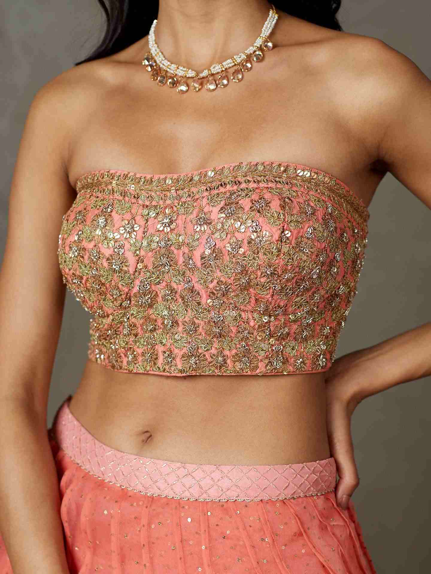 Bubblegum Pink Aria Ensemble