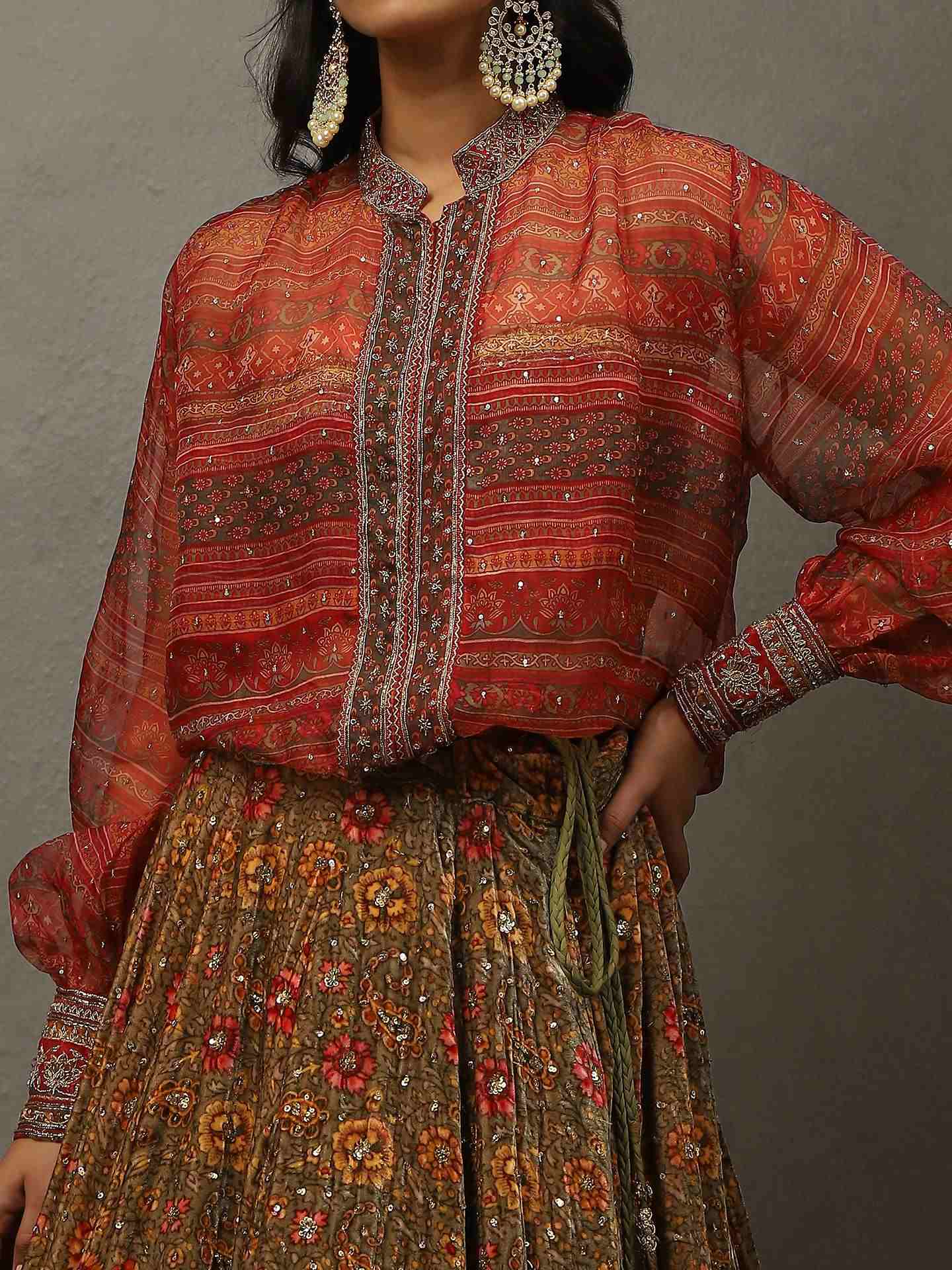 Olive & Pink 	Zergul Ensemble