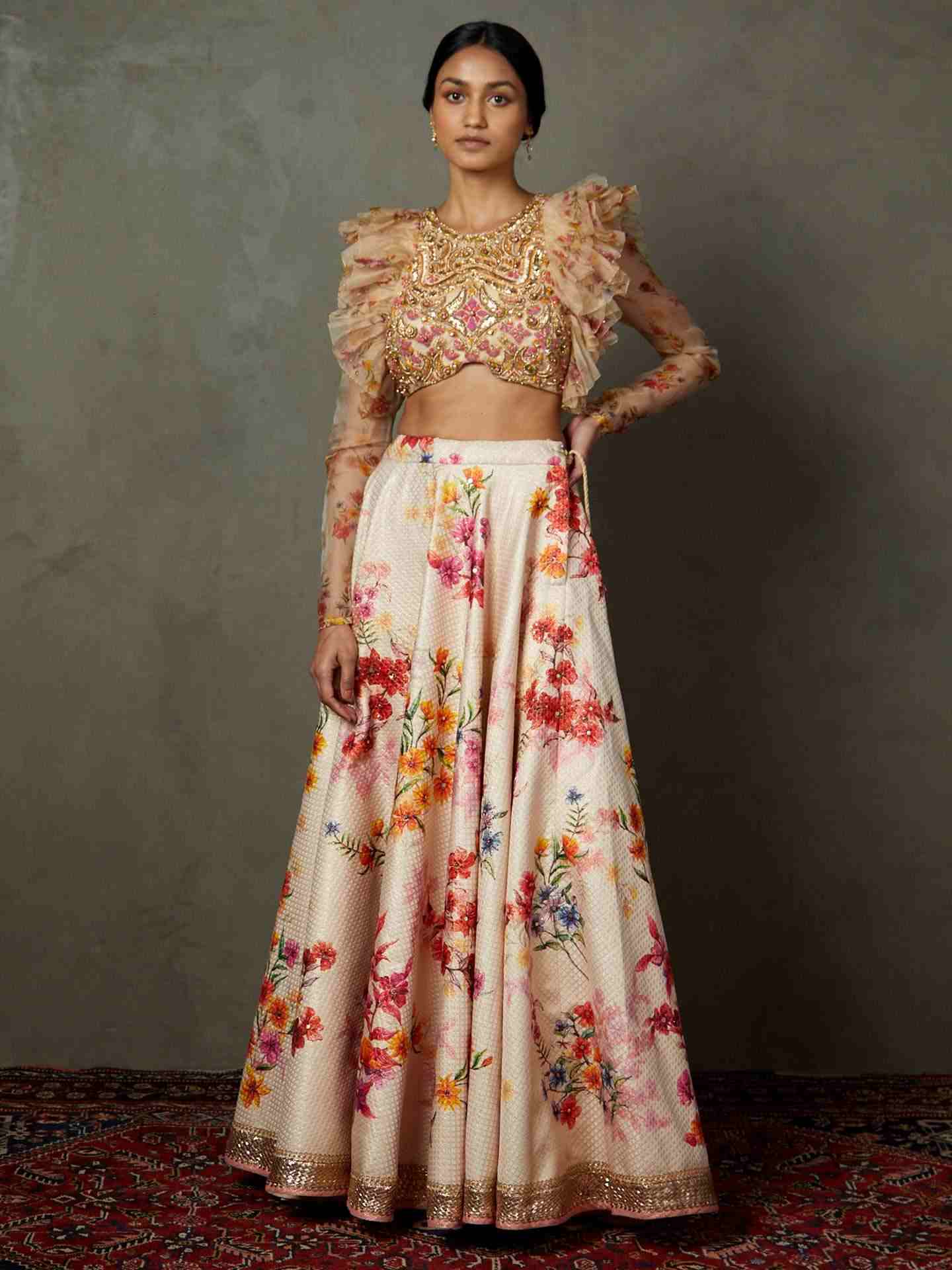 Off White & Multi Star Olivia Ensemble