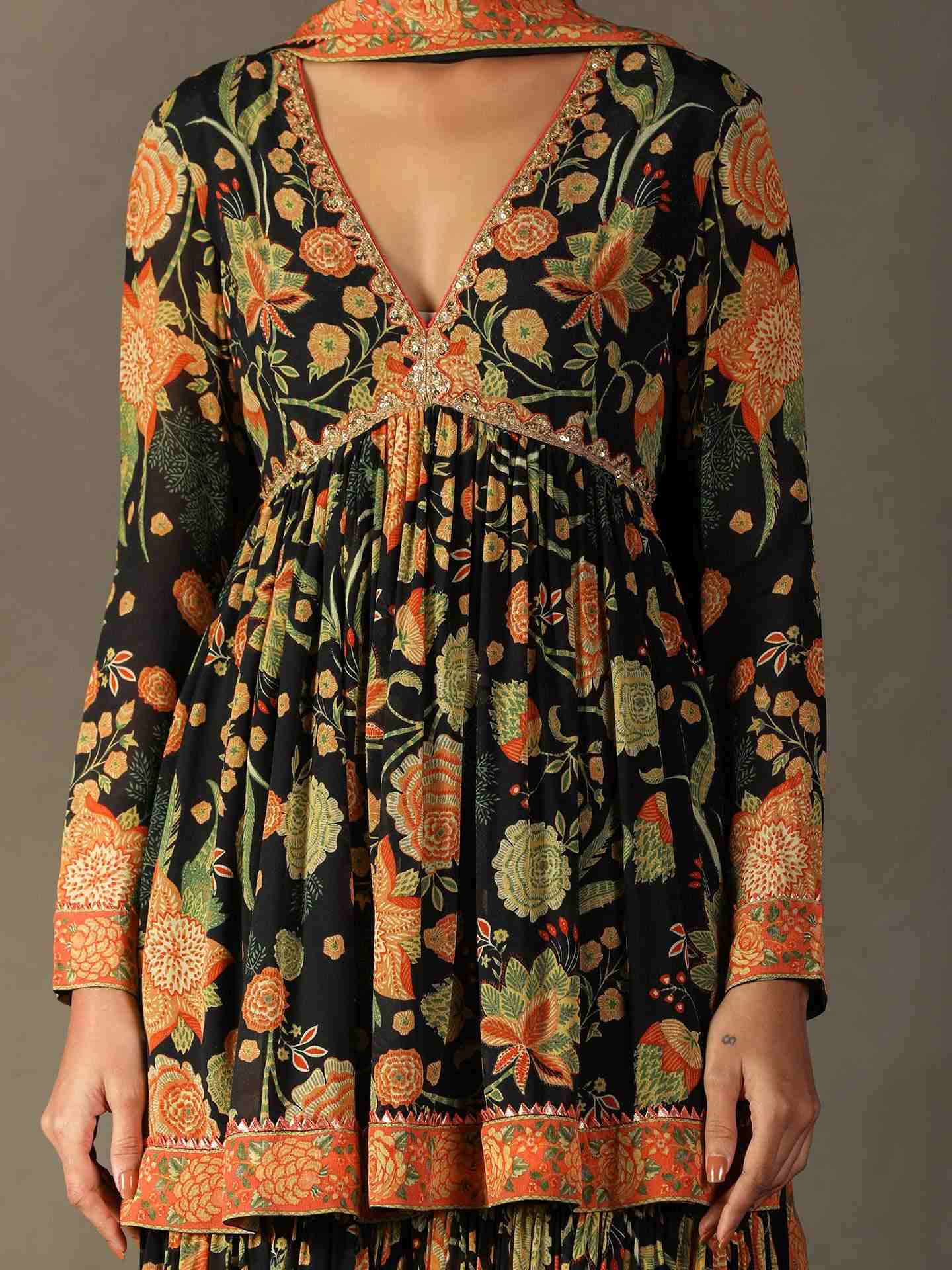 Black & Multi Janet Suit Set