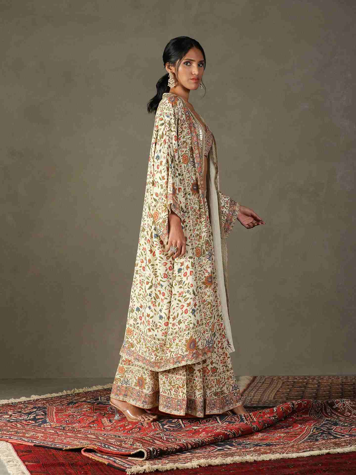 Beige & Multi Pintado Ensemble