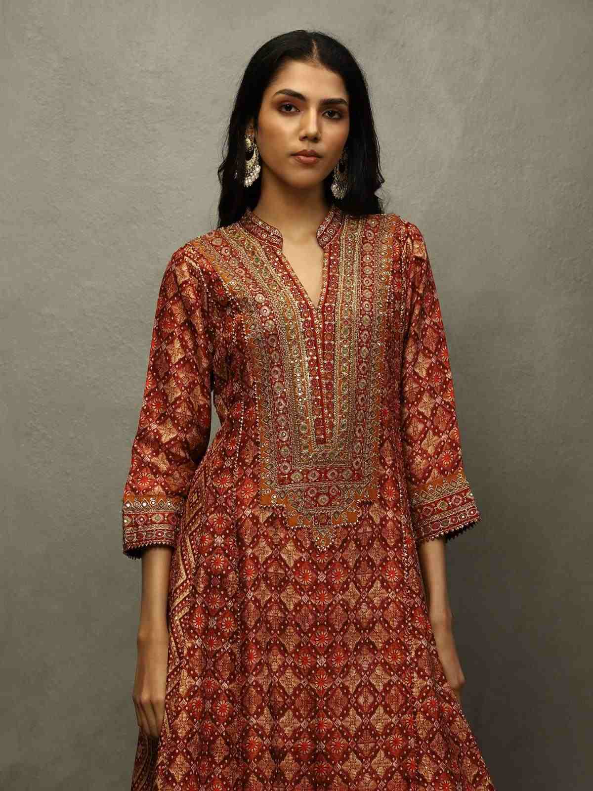 Wine & Beige Ayati Suit Set