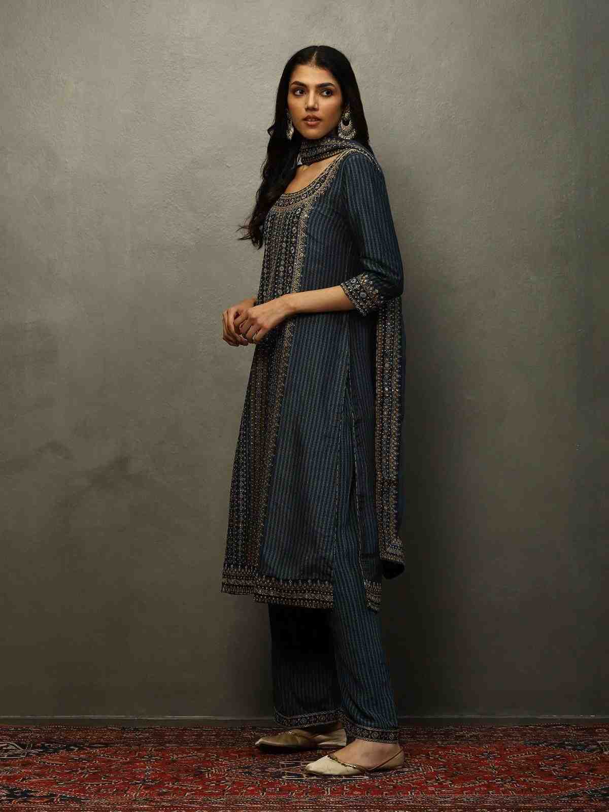 Blue Mirage Ayati Suit Set
