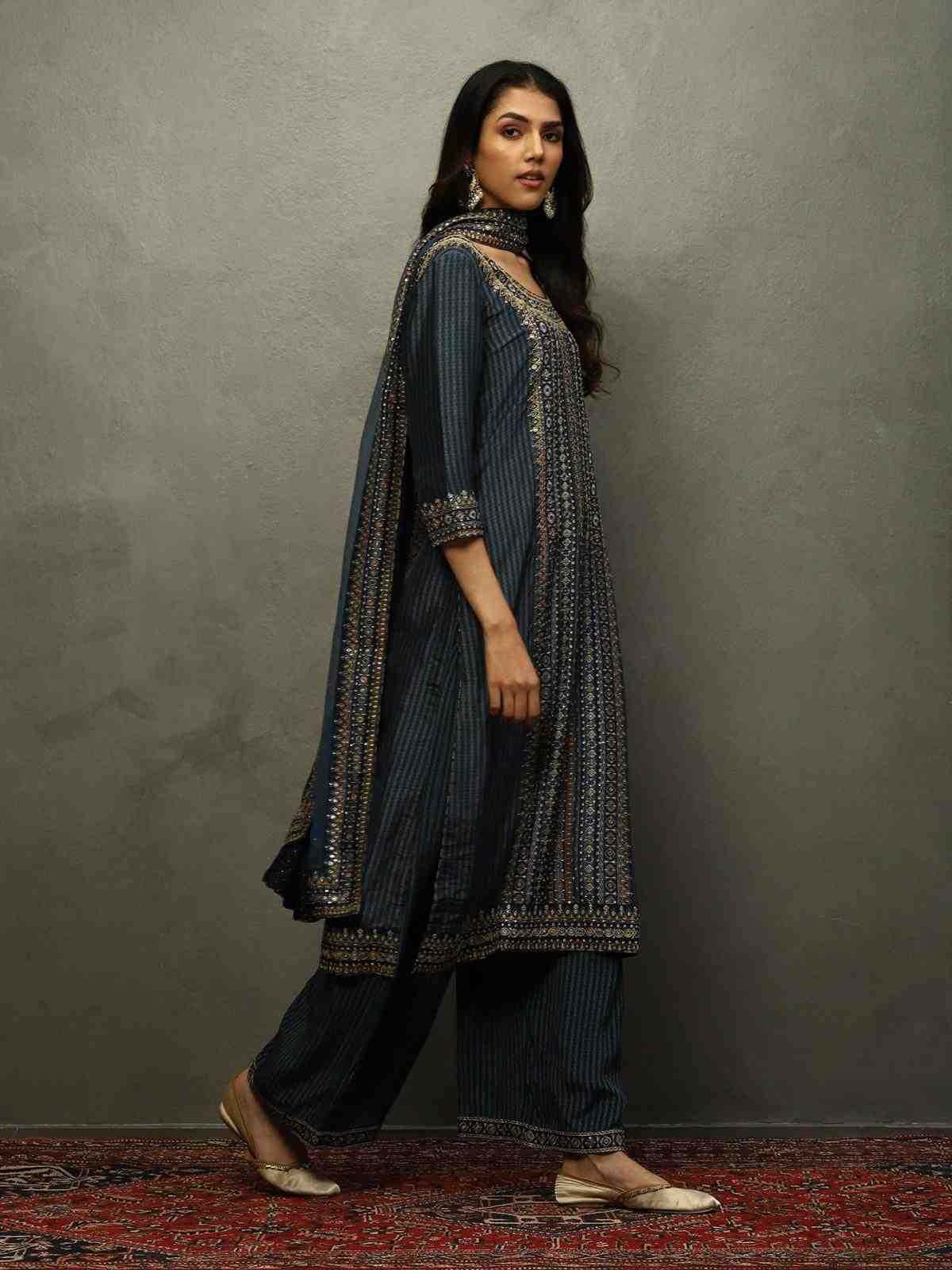 Blue Mirage Ayati Suit Set