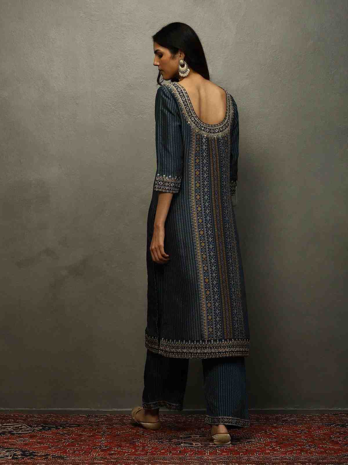 Blue Mirage Ayati Suit Set