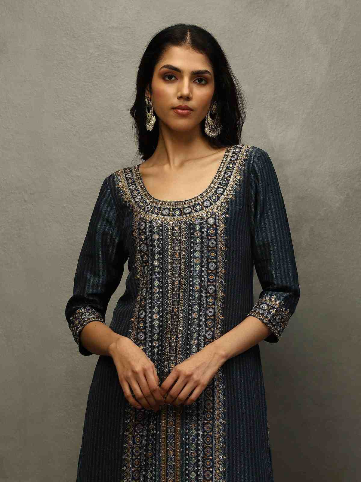 Blue Mirage Ayati Suit Set