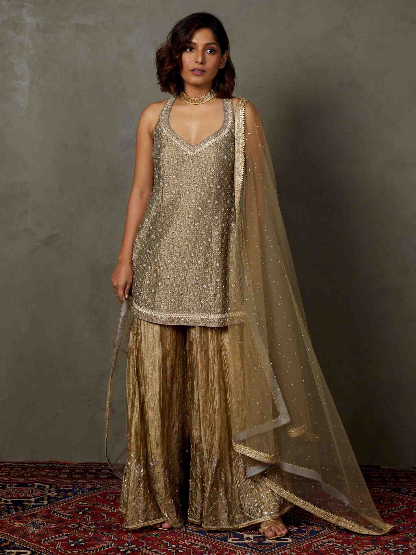 Antique Gold 	Rohira Suit Set