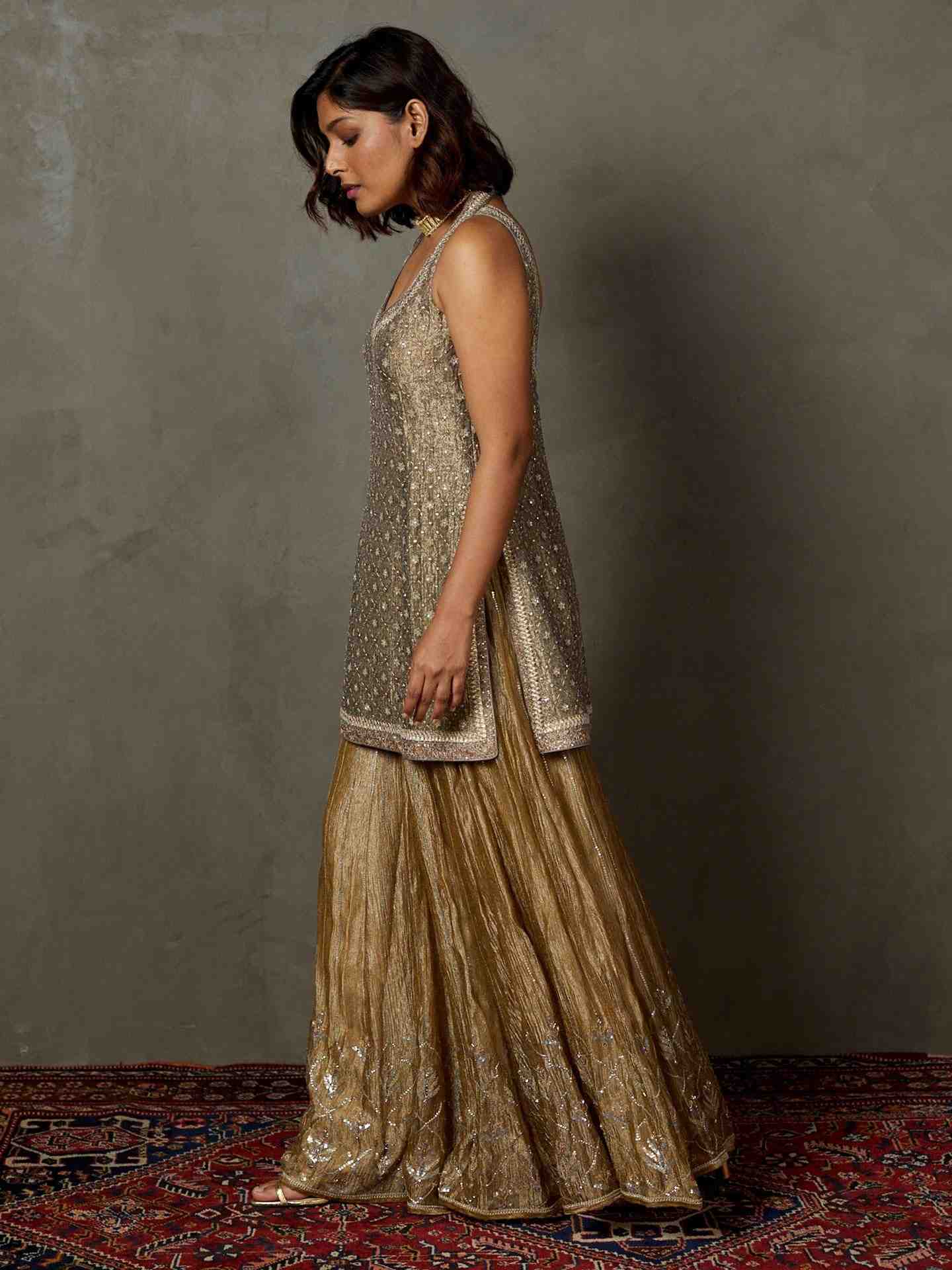 Antique Gold 	Rohira Suit Set